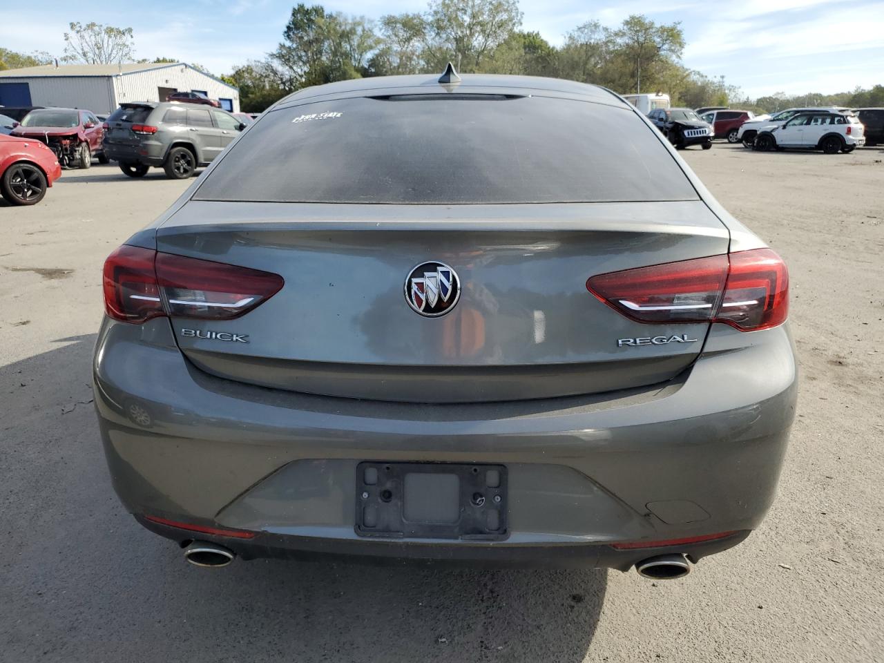 2018 Buick Regal Preferred Серый vin: W04GL6SX0J1123757
