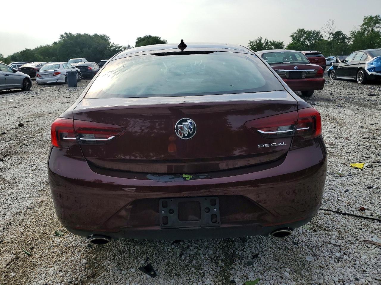 2019 Buick Regal Preferred Burgundy vin: W04GL6SX0K1014300