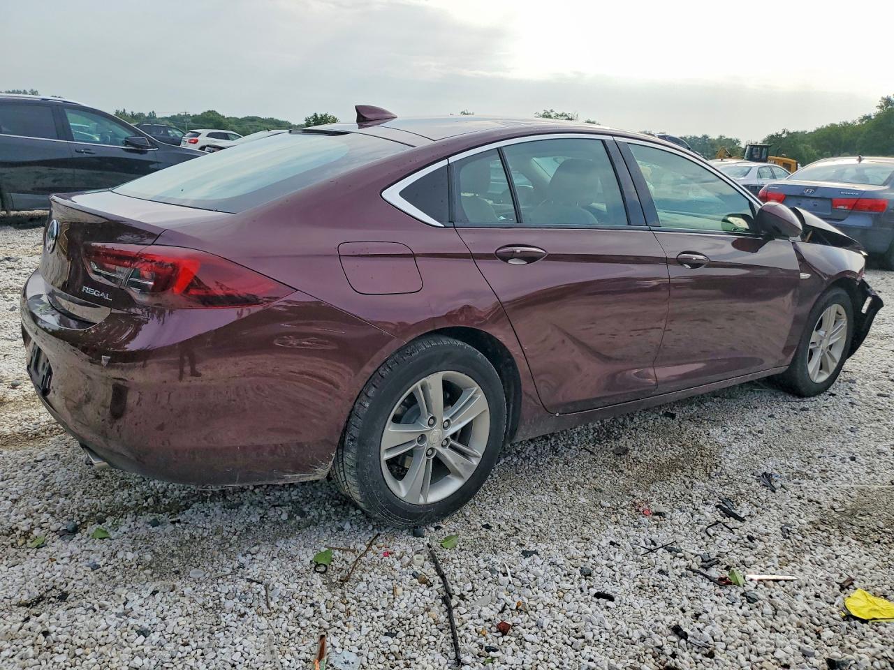 2019 Buick Regal Preferred Burgundy vin: W04GL6SX0K1014300