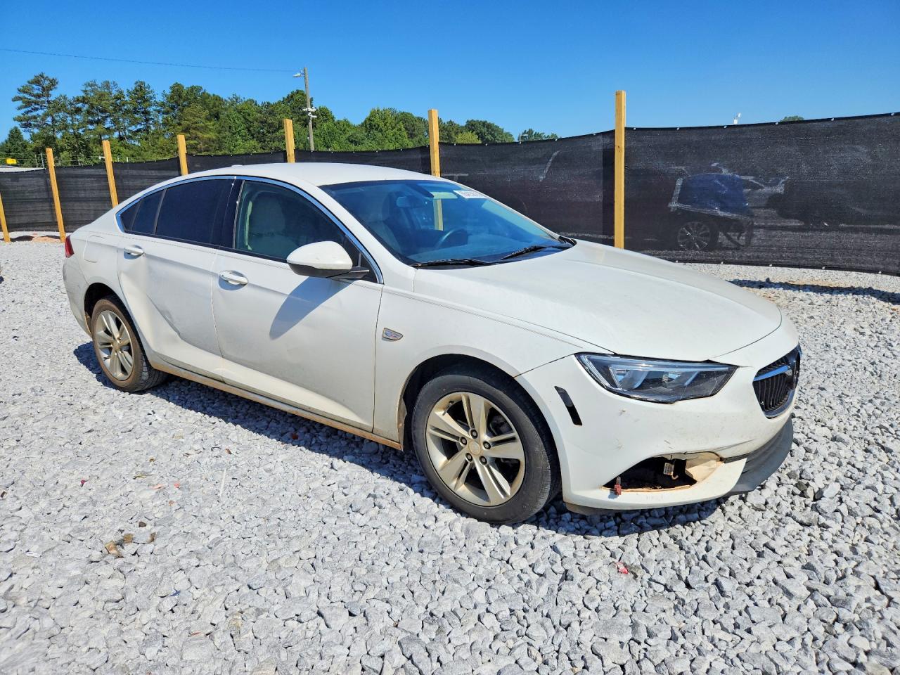 2019 Buick Regal Preferred White vin: W04GL6SX0K1025958