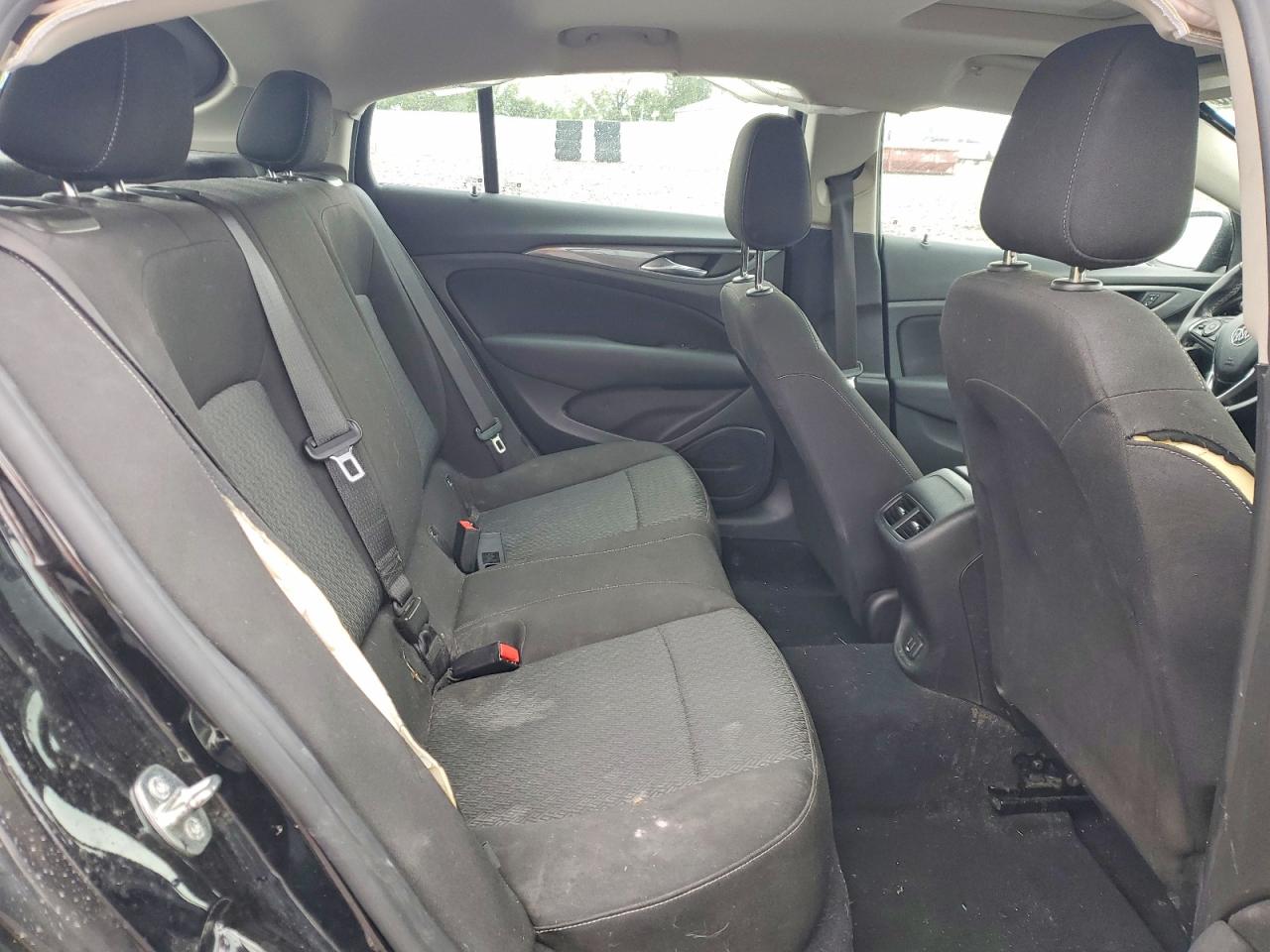 2018 Buick Regal Preferred Black vin: W04GL6SX4J1153988