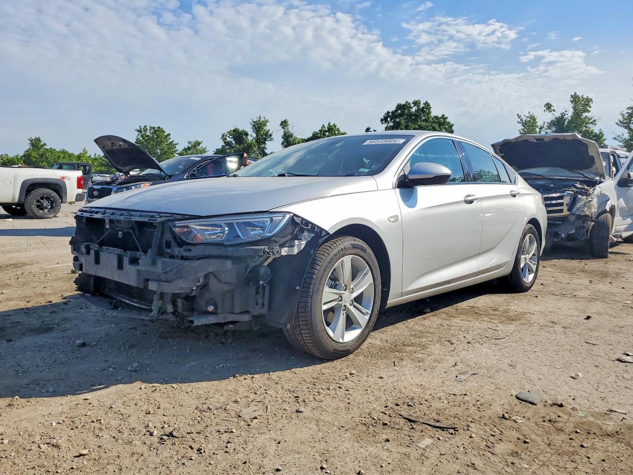 2018 Buick Regal Preferred Silver vin: W04GL6SXXJ1144583