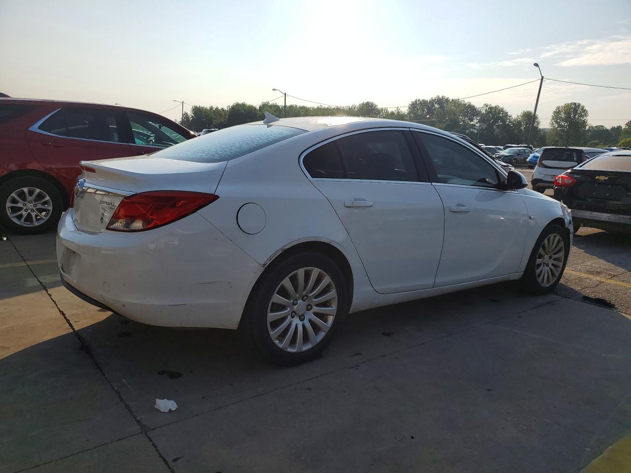 2011 Buick Regal Cxl White vin: W04GN5EC0B1010695