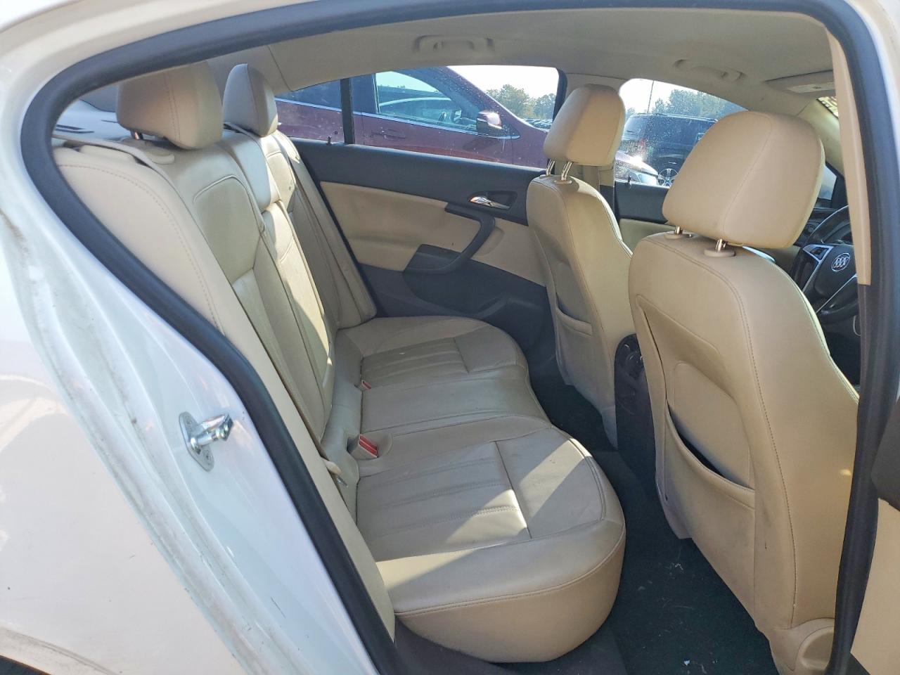 2011 Buick Regal Cxl White vin: W04GN5EC0B1010695