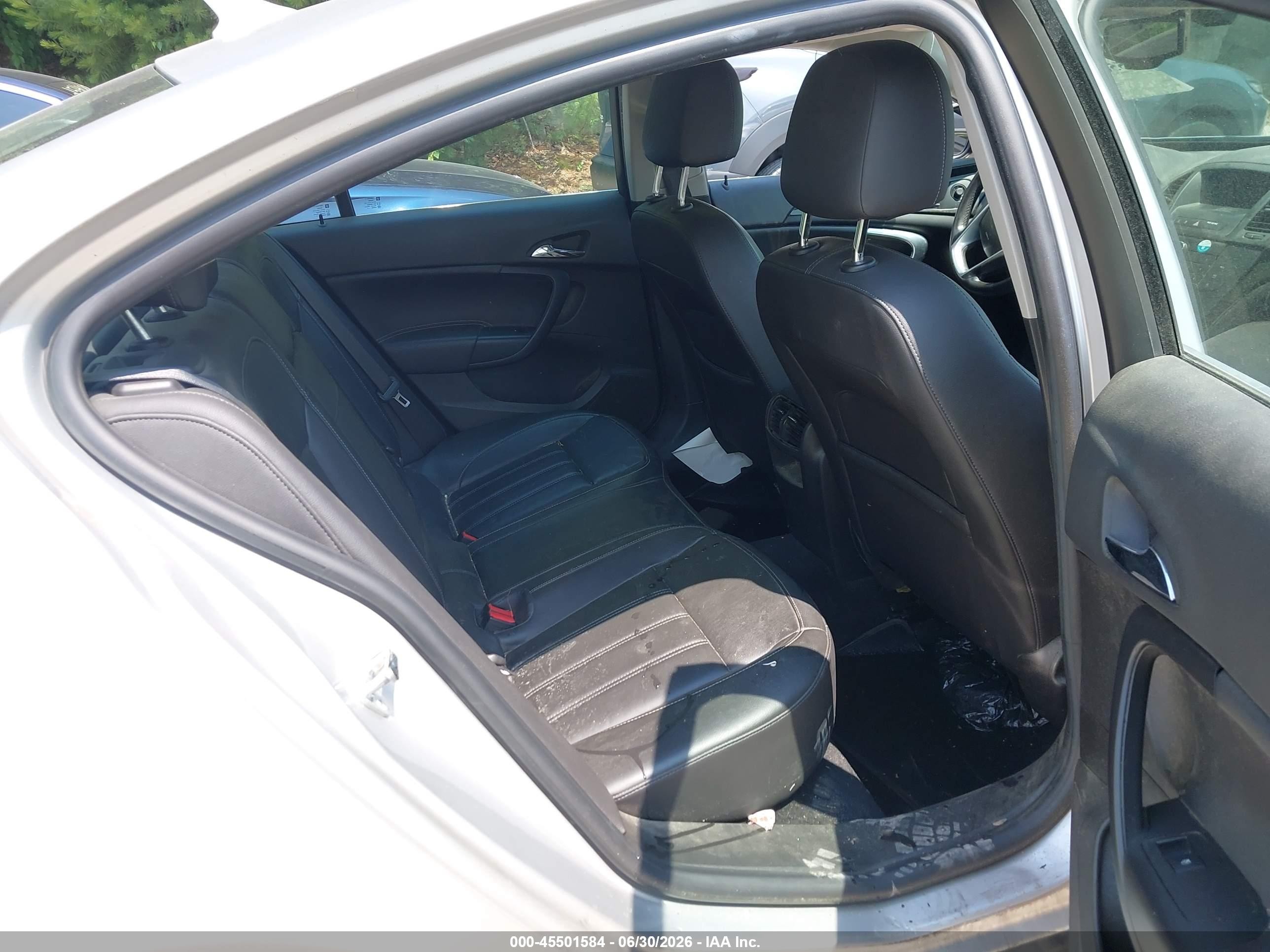 2011 Buick Regal Cxl Russelsheim Серебряный vin: W04GN5EC0B1014424