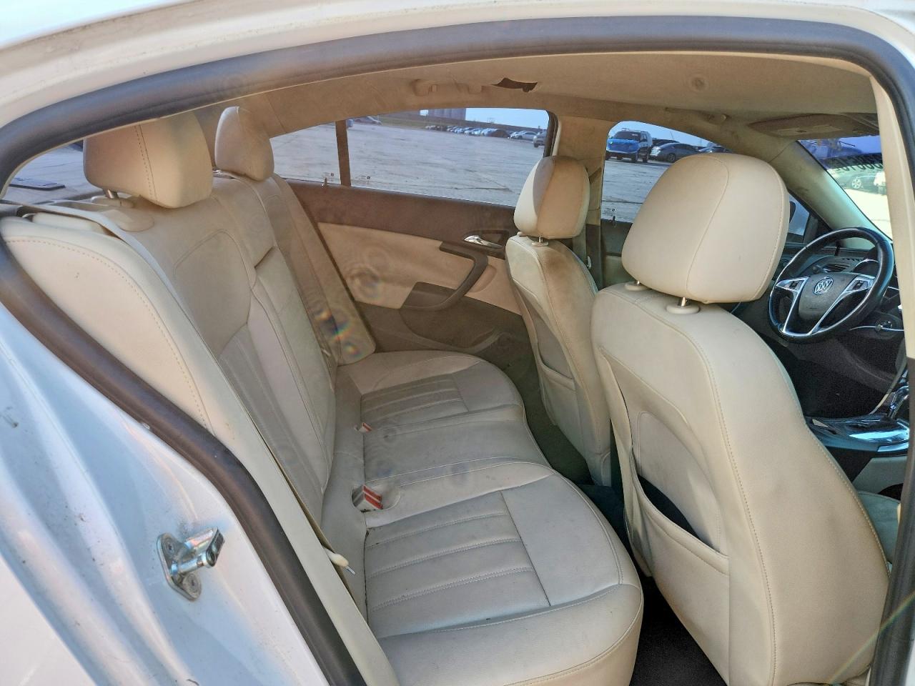 2011 Buick Regal White vin: W04GN5EC8B1116120