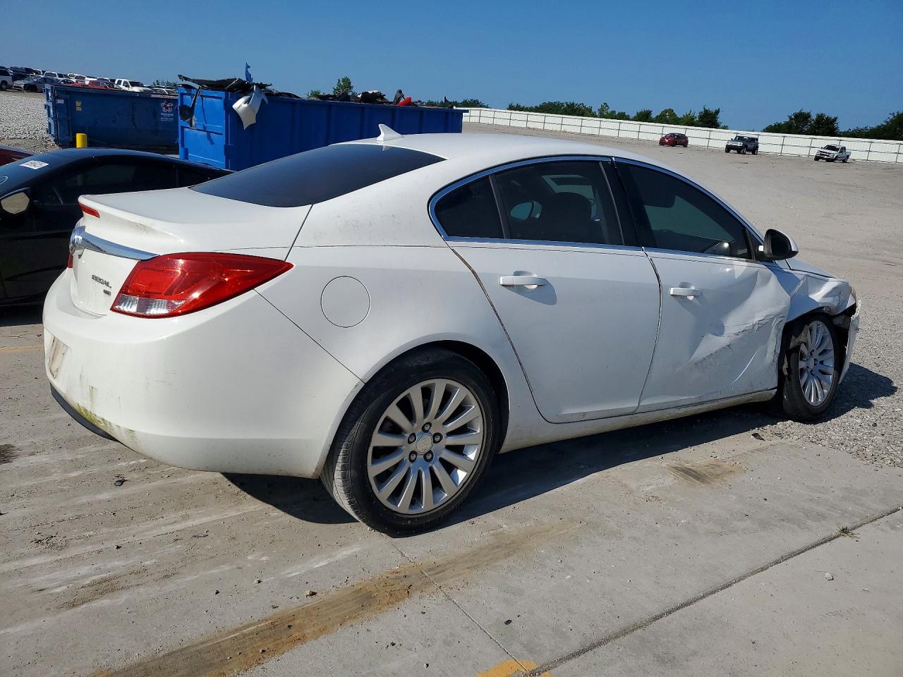 2011 Buick Regal White vin: W04GP5EC0B1012988