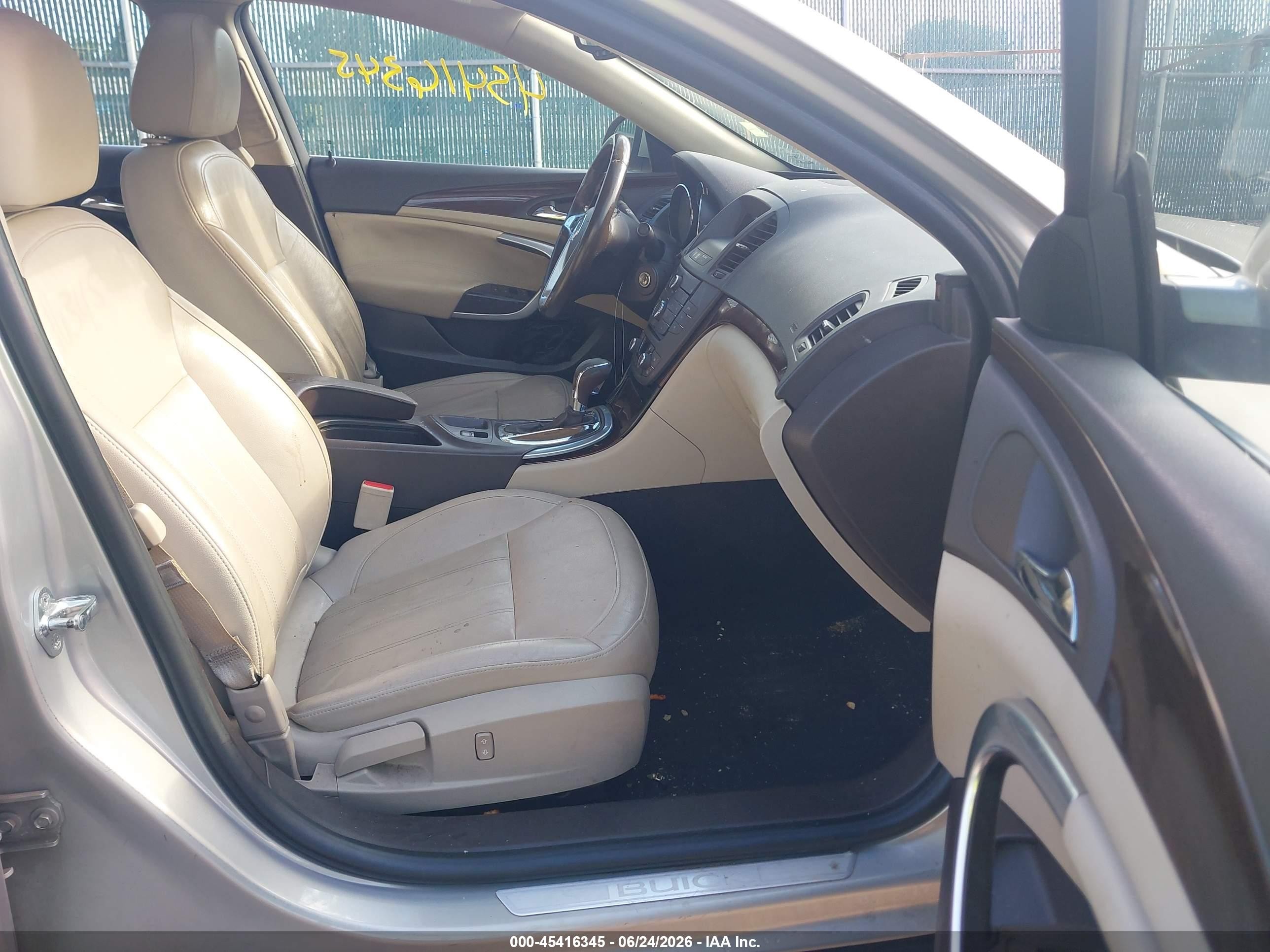 2011 Buick Regal Cxl Russelsheim Tan vin: W04GP5EC1B1051833