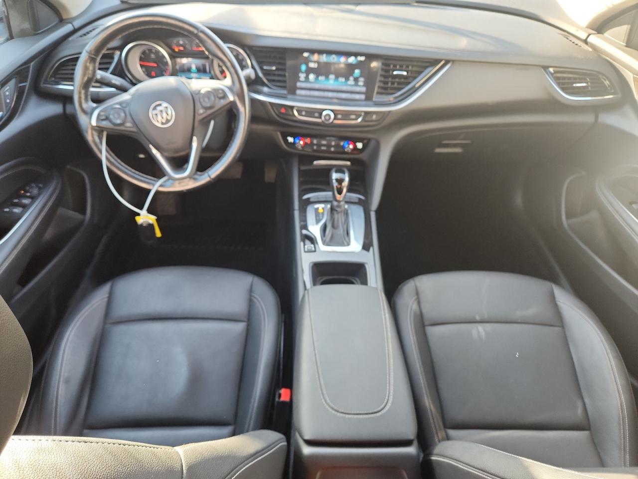 2018 Buick Regal Essence Gray vin: W04GP6SX7J1125980
