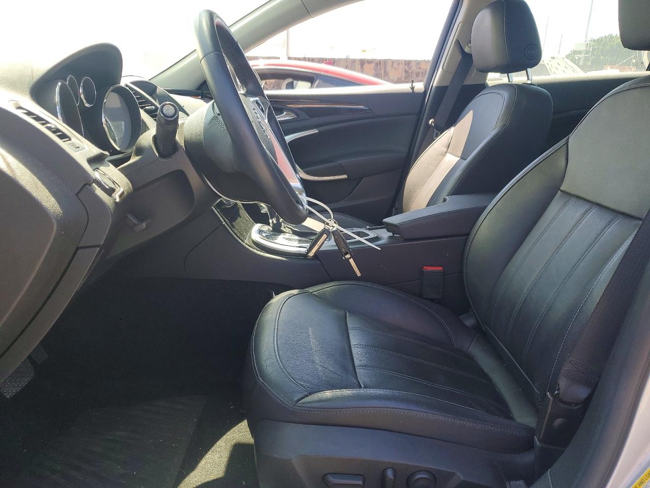 2011 Buick Regal Cxl Серебряный vin: W04GR5EC0B1008014