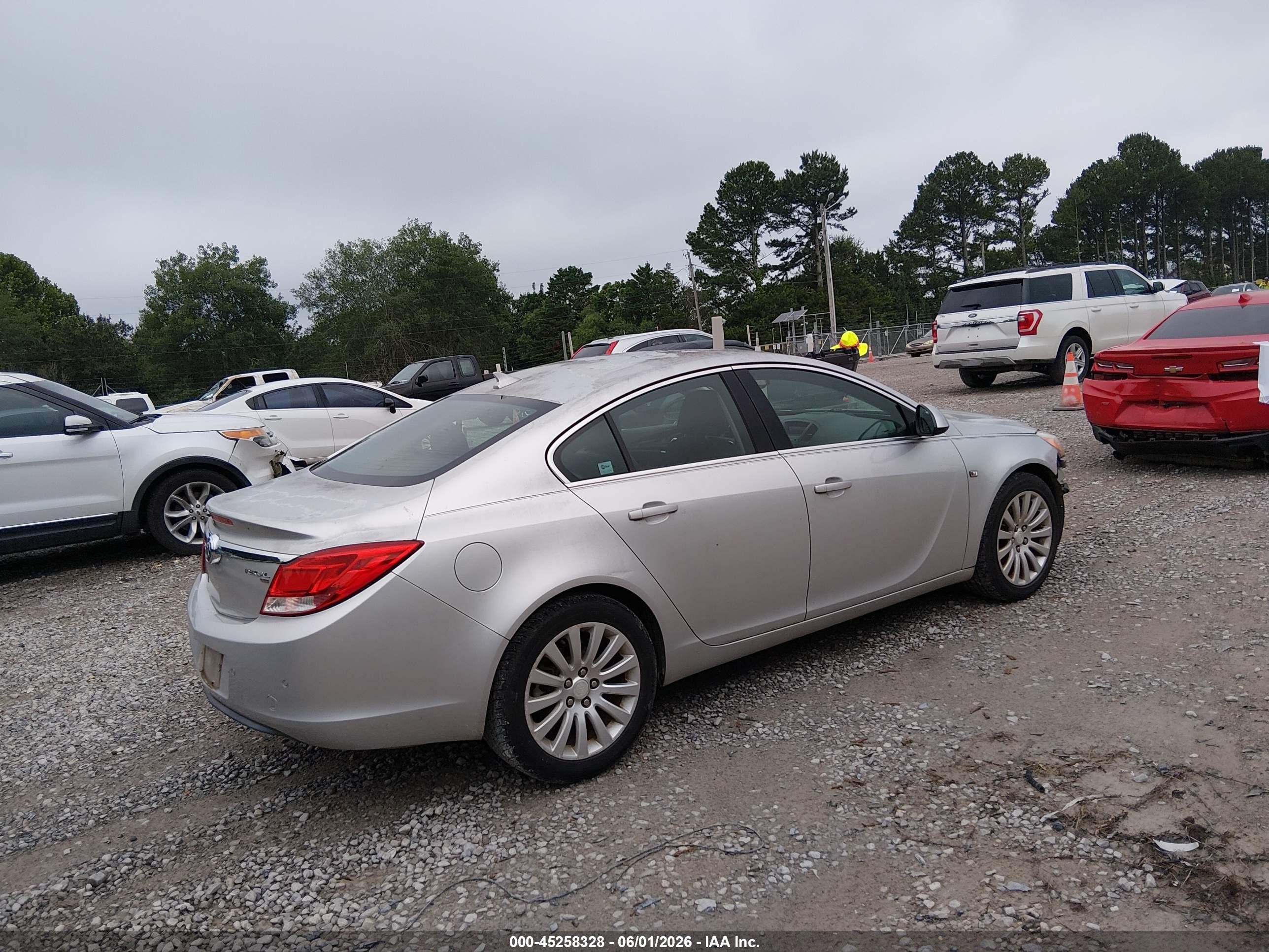 2011 Buick Regal Cxl Russelsheim Серебряный vin: W04GR5ECXB1085828