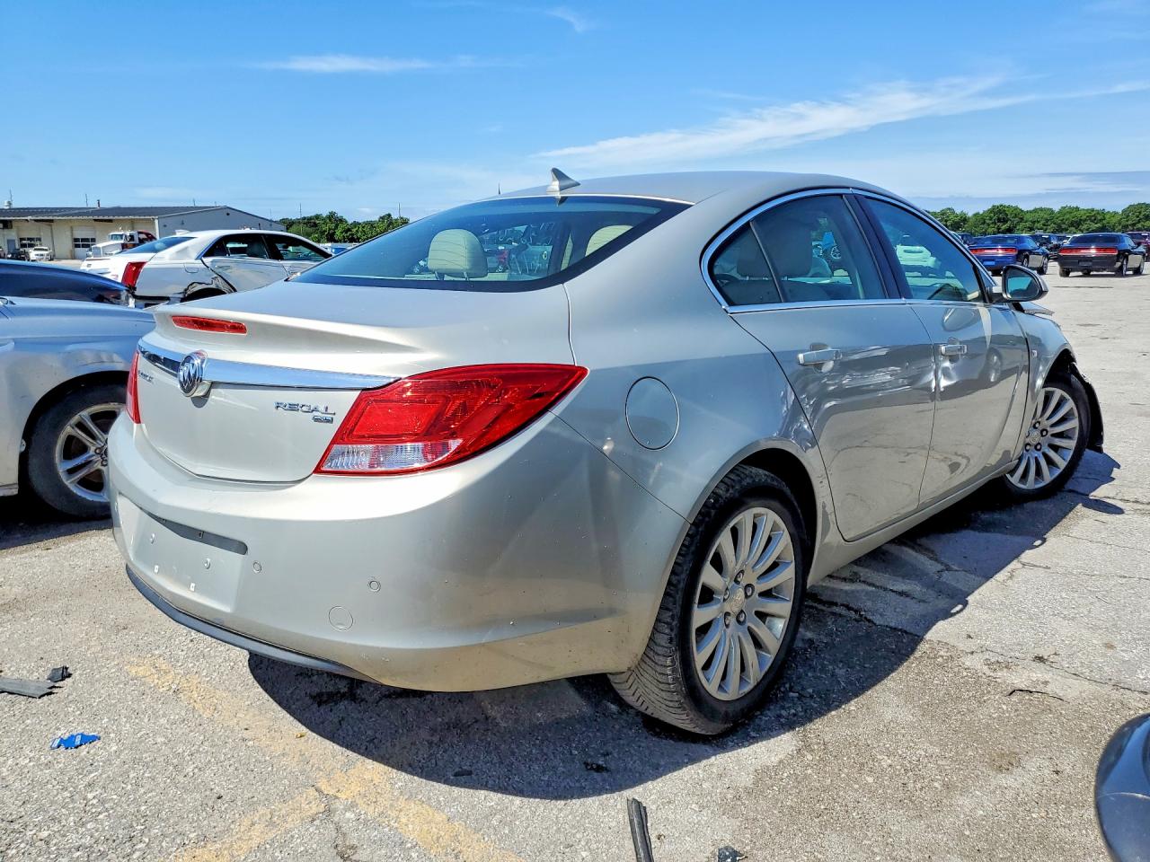 2011 Buick Regal Cxl Silver vin: W04GS5EC2B1132726