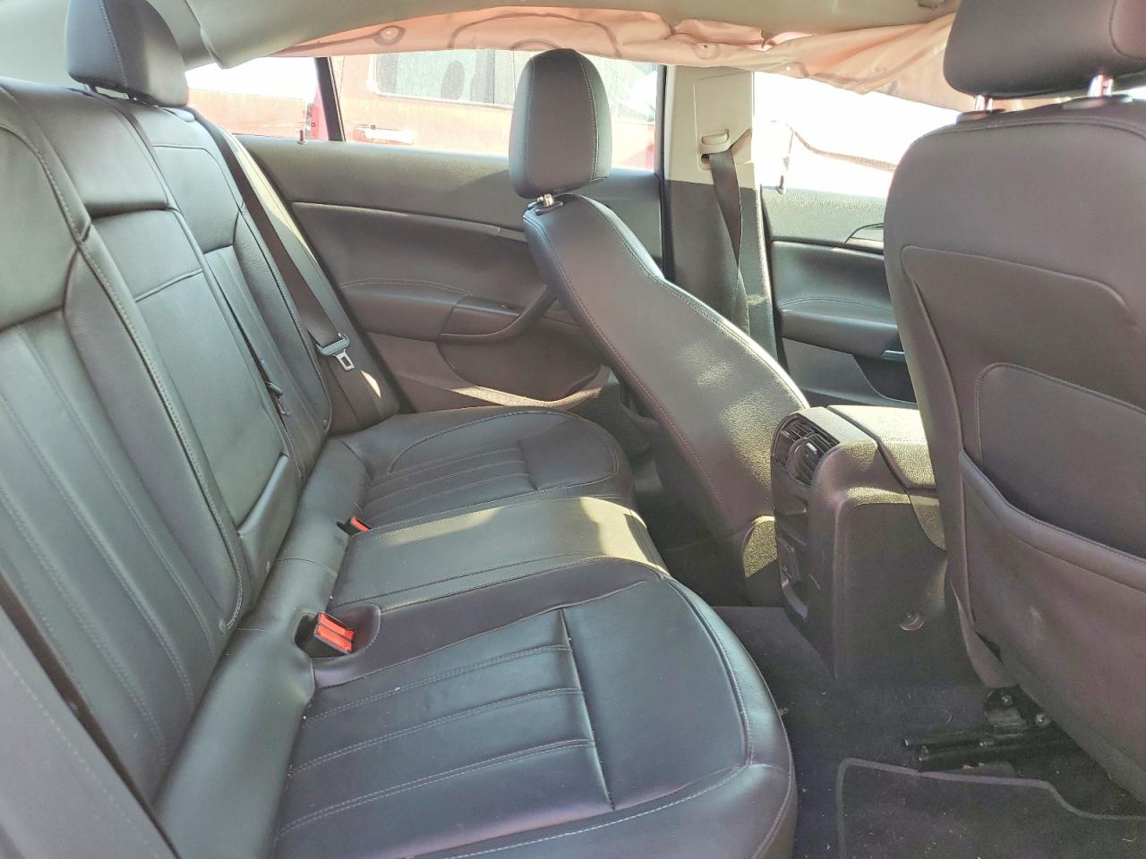 2011 Buick Regal Cxl Белый vin: W04GS5EC3B1012515