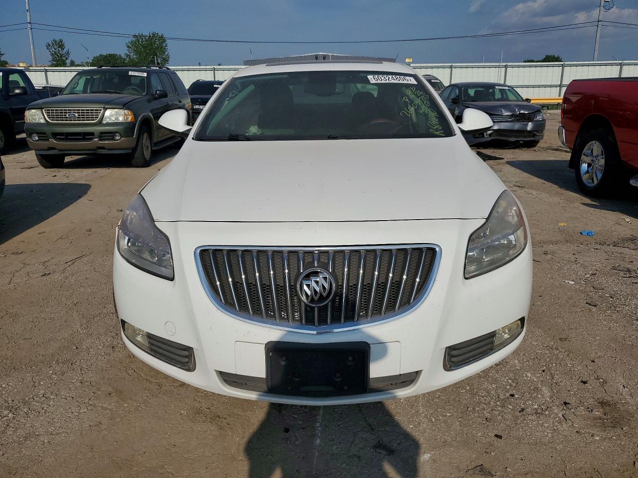2011 Buick Regal Cxl Белый vin: W04GS5EC3B1012515