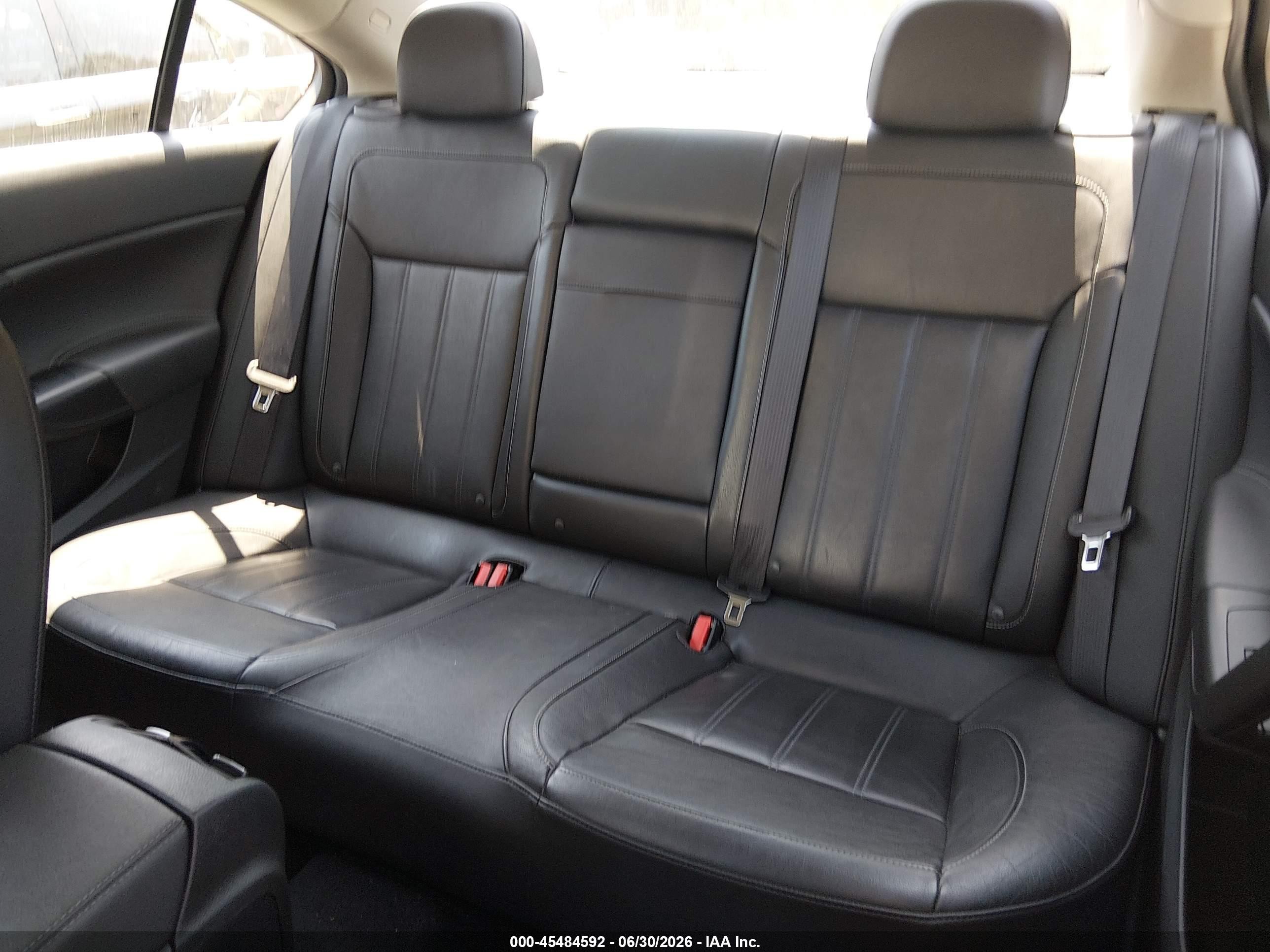 2011 Buick Regal Cxl Russelsheim Серебряный vin: W04GS5EC5B1003296