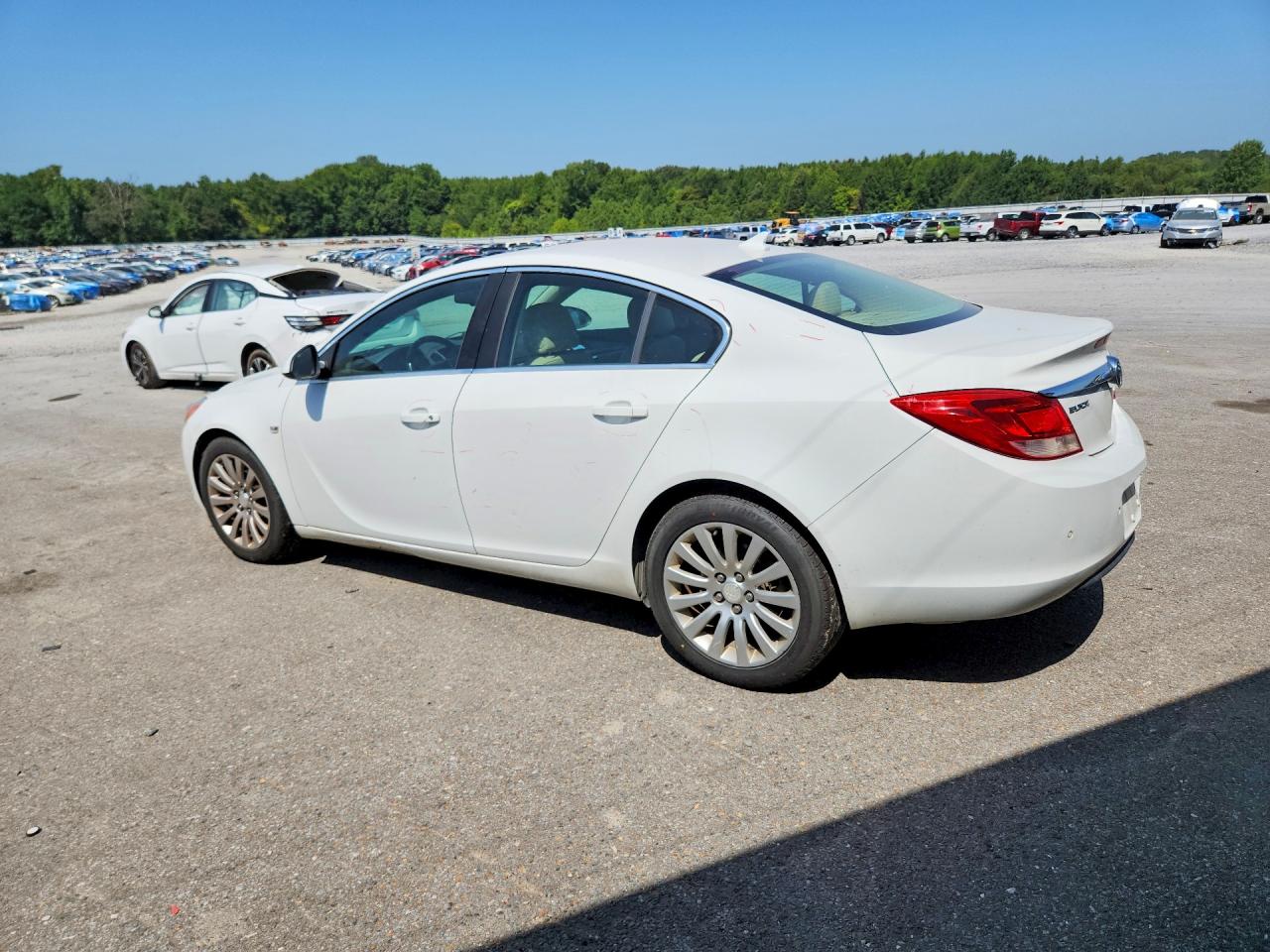 2011 Buick Regal Cxl White vin: W04GU5GC0B1005772