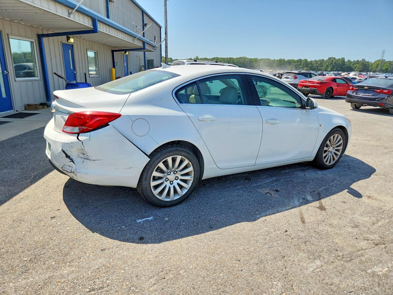 2011 Buick Regal Cxl White vin: W04GU5GC0B1005772