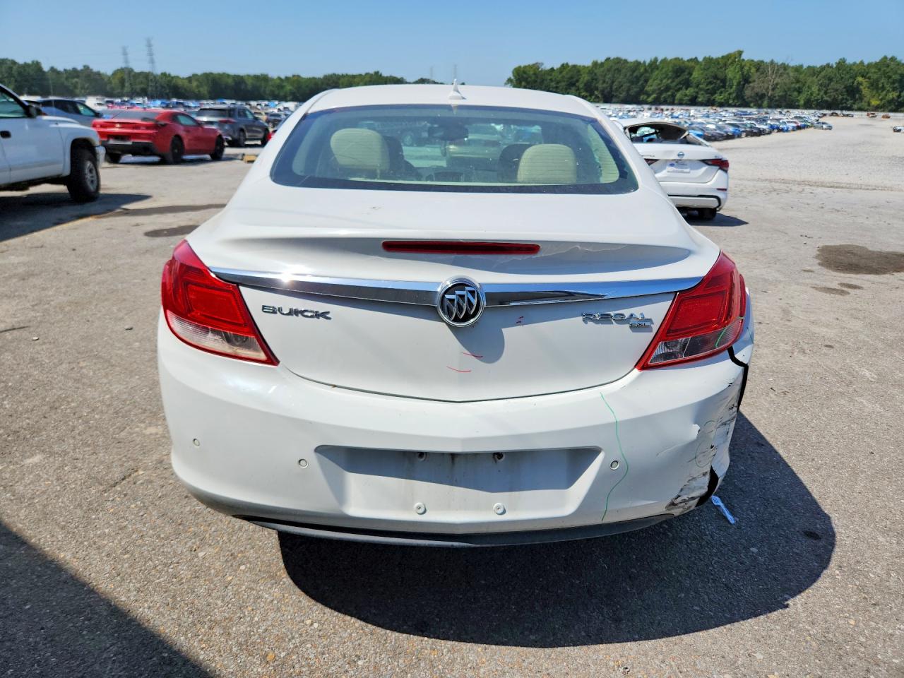 2011 Buick Regal Cxl White vin: W04GU5GC0B1005772