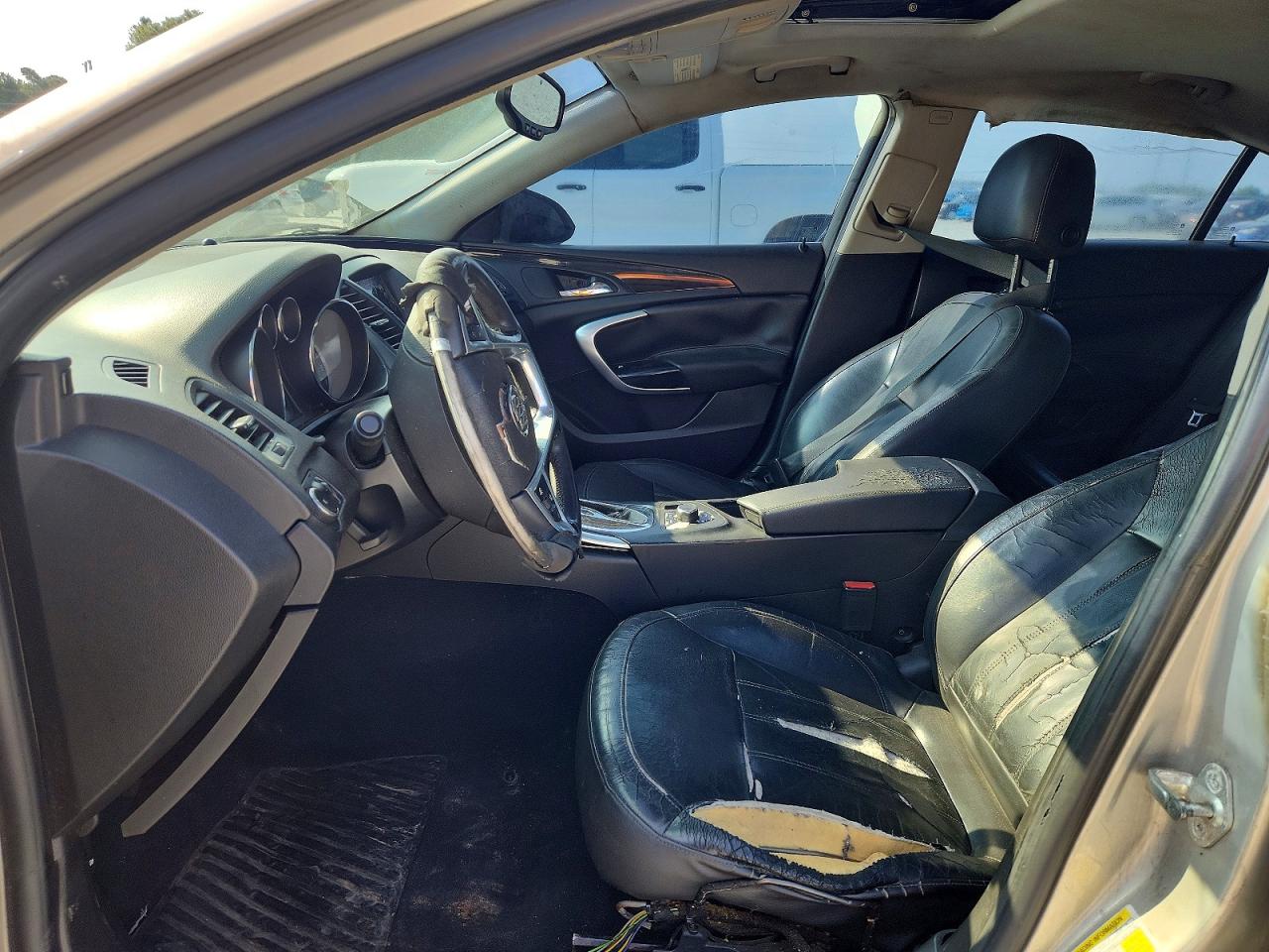 2011 Buick Regal Cxl Tan vin: W04GU5GC1B1063065