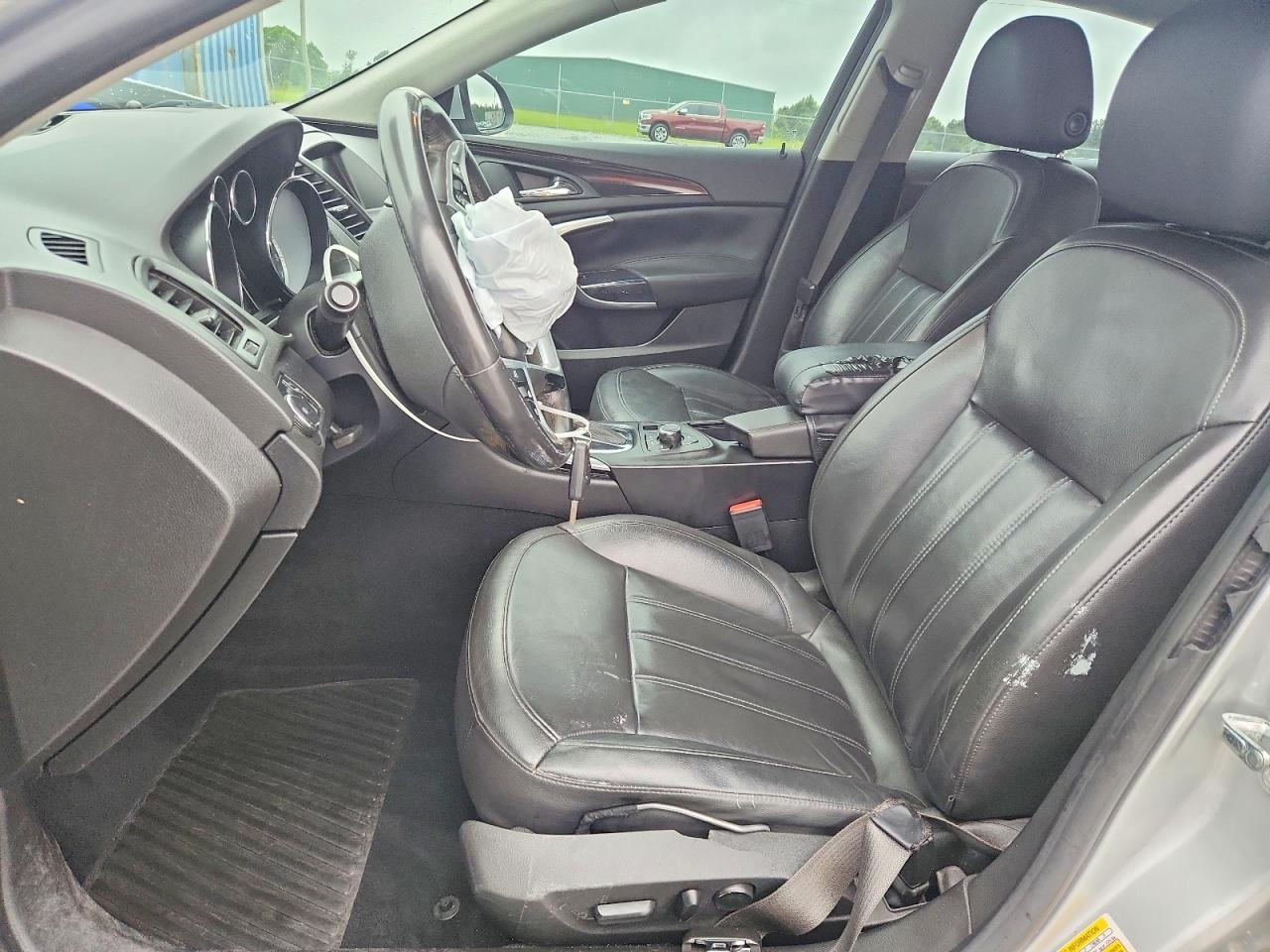 2011 Buick Regal Cxl Silver vin: W04GU5GC3B1070826