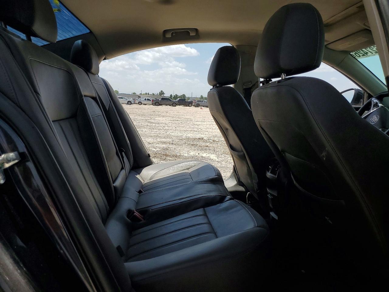 2011 Buick Regal Cxl Black vin: W04GU5GC4B1011512
