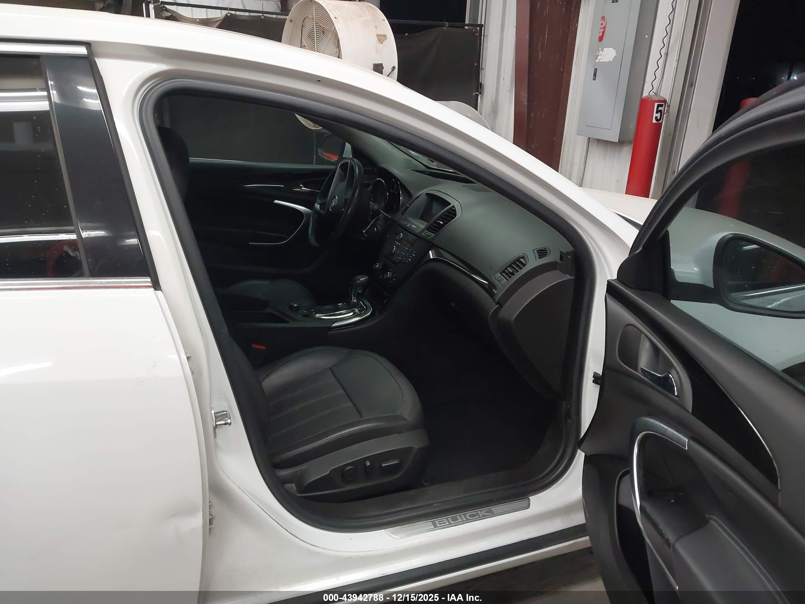 2011 Buick Regal Cxl Russelsheim White vin: W04GU5GC5B1011230