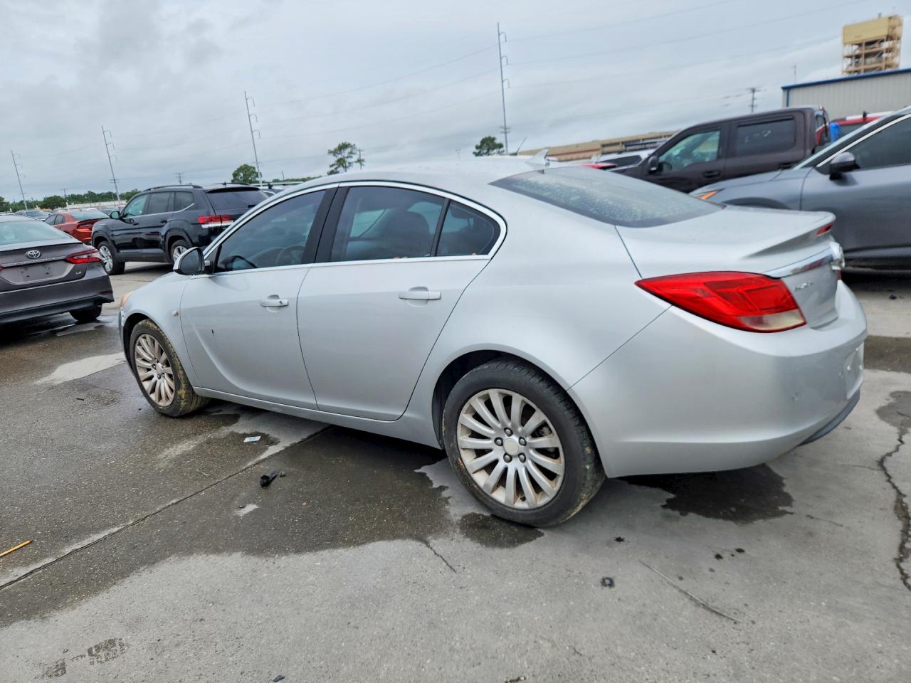 2011 Buick Regal Cxl Silver vin: W04GU5GC9B1017421