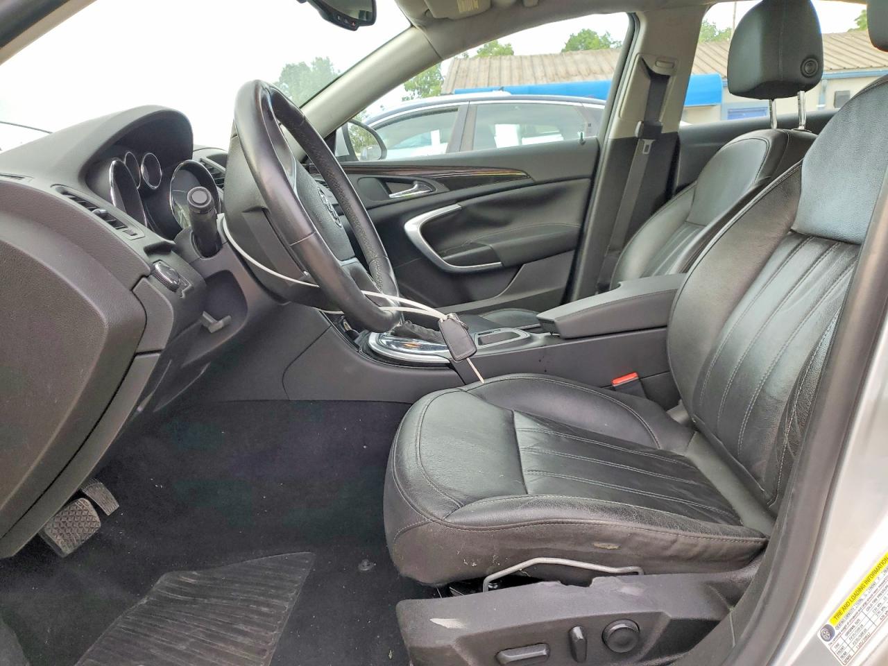 2011 Buick Regal Cxl Серебряный vin: W04GV5EV4B1094957