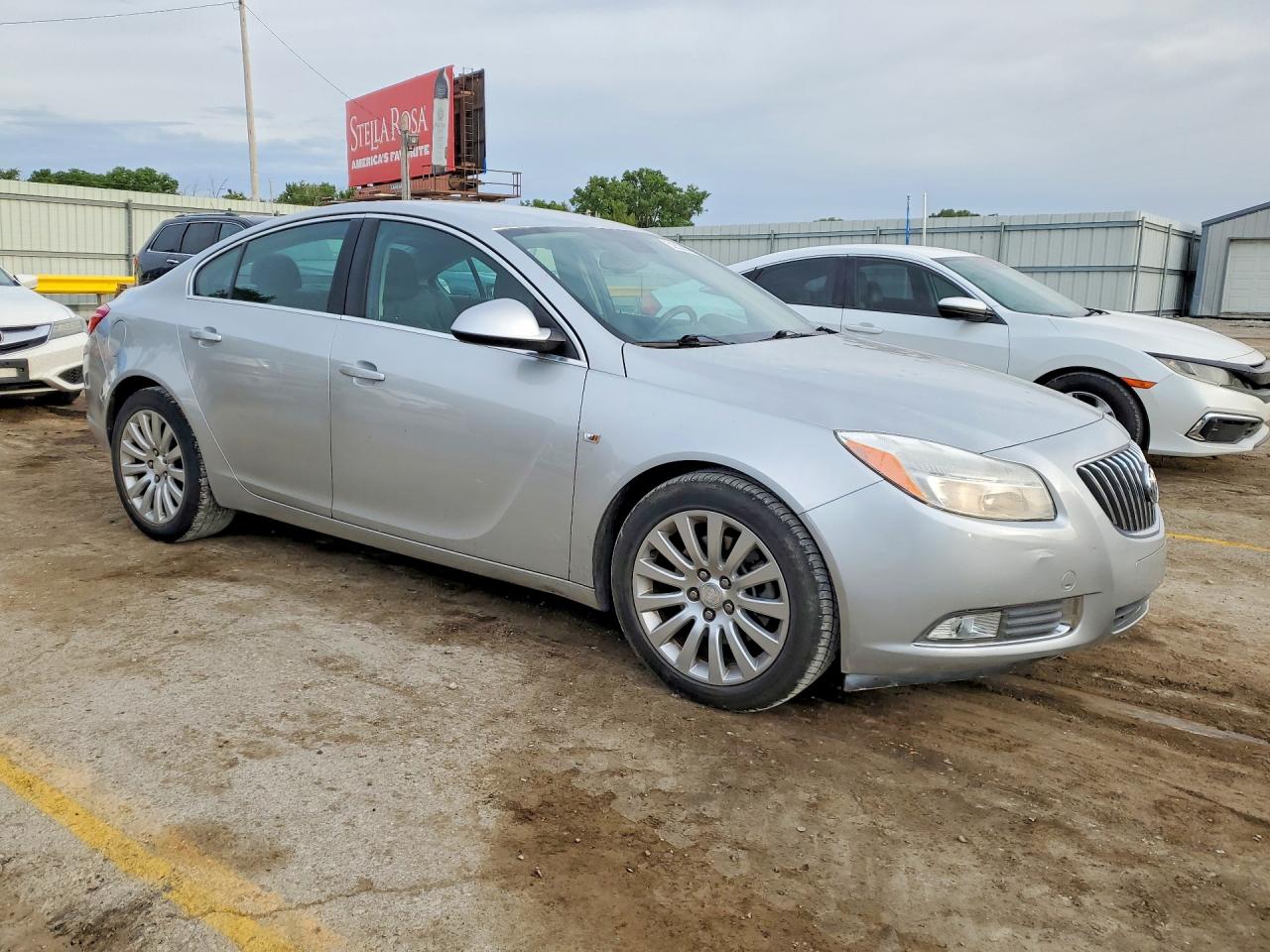 2011 Buick Regal Cxl Серебряный vin: W04GV5EV4B1094957