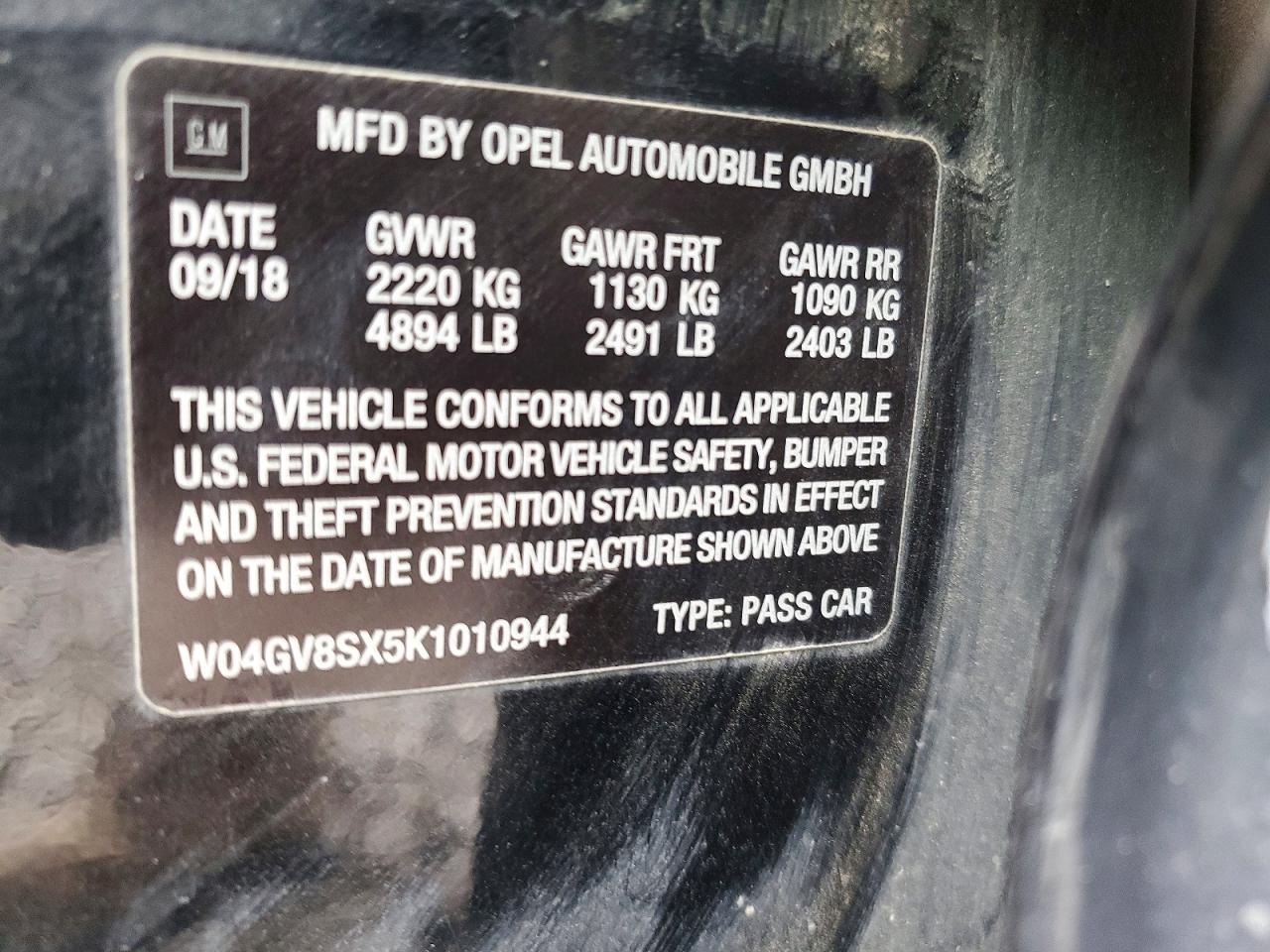2019 Buick Regal Tourx Essence Black vin: W04GV8SX5K1010944