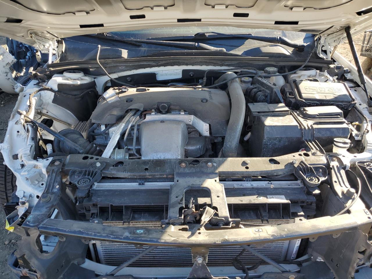 2019 Buick Regal Avenir White vin: W04GW6SX2K1002530