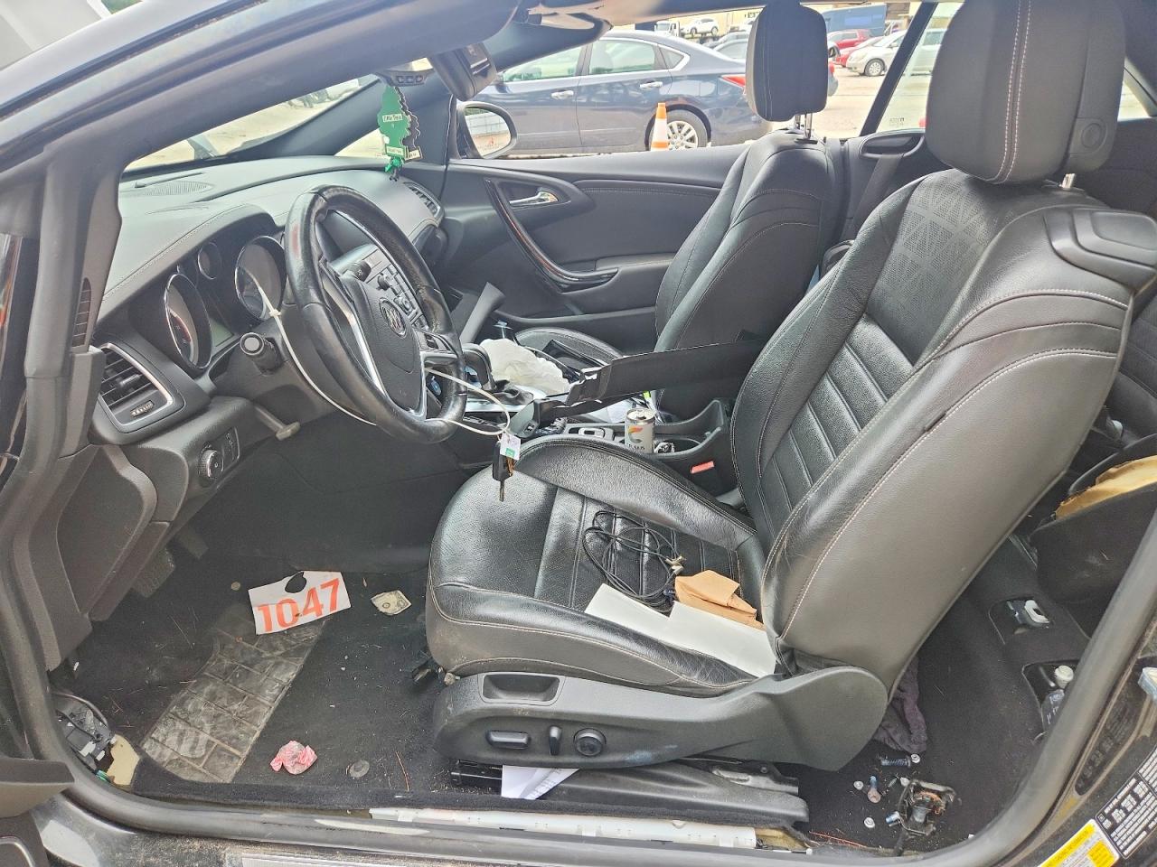 2018 Buick Cascada Premium Black vin: W04WH3N53JG039628