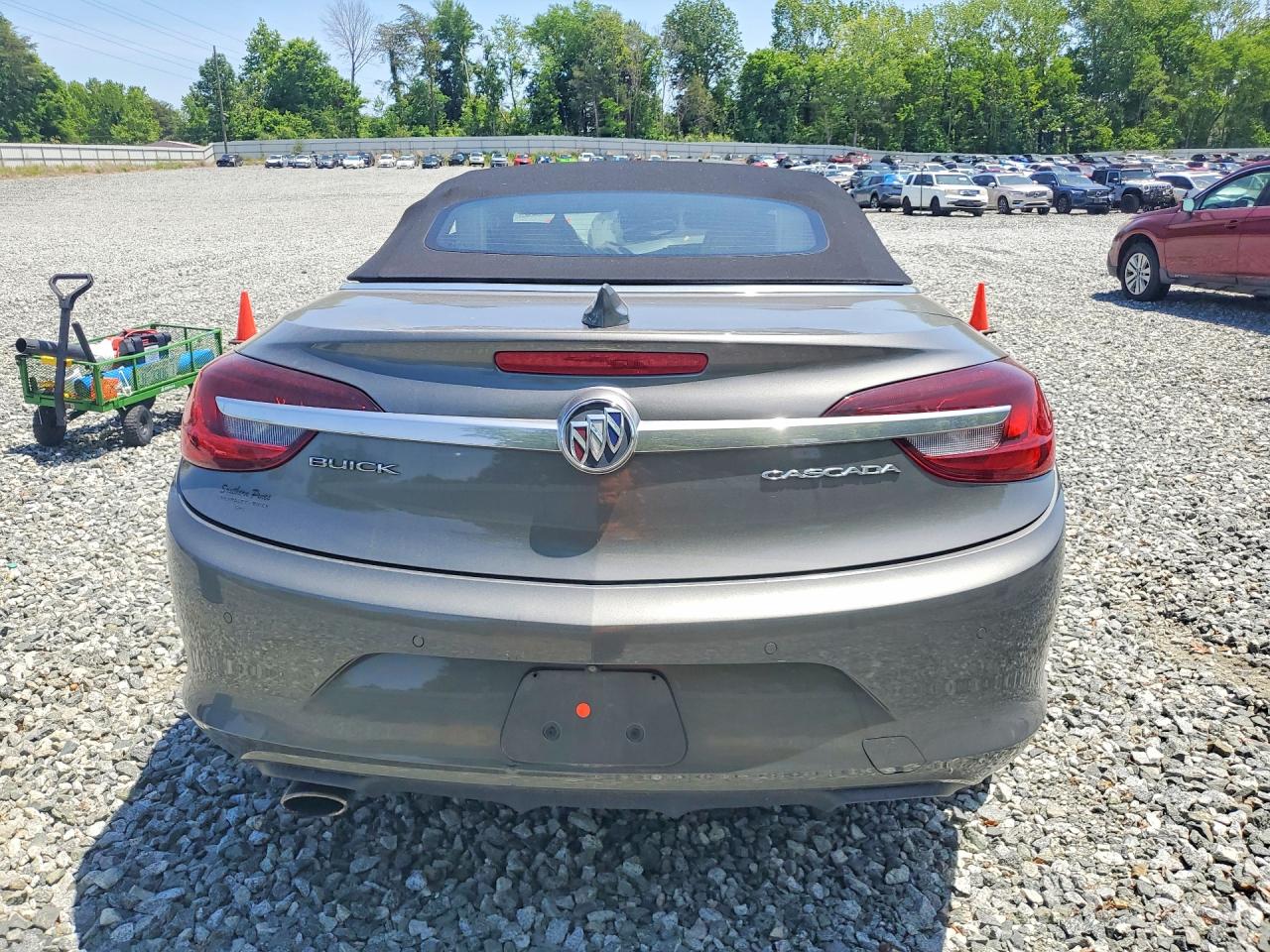 2018 Buick Cascada Premium Gray vin: W04WH3N59JG094651