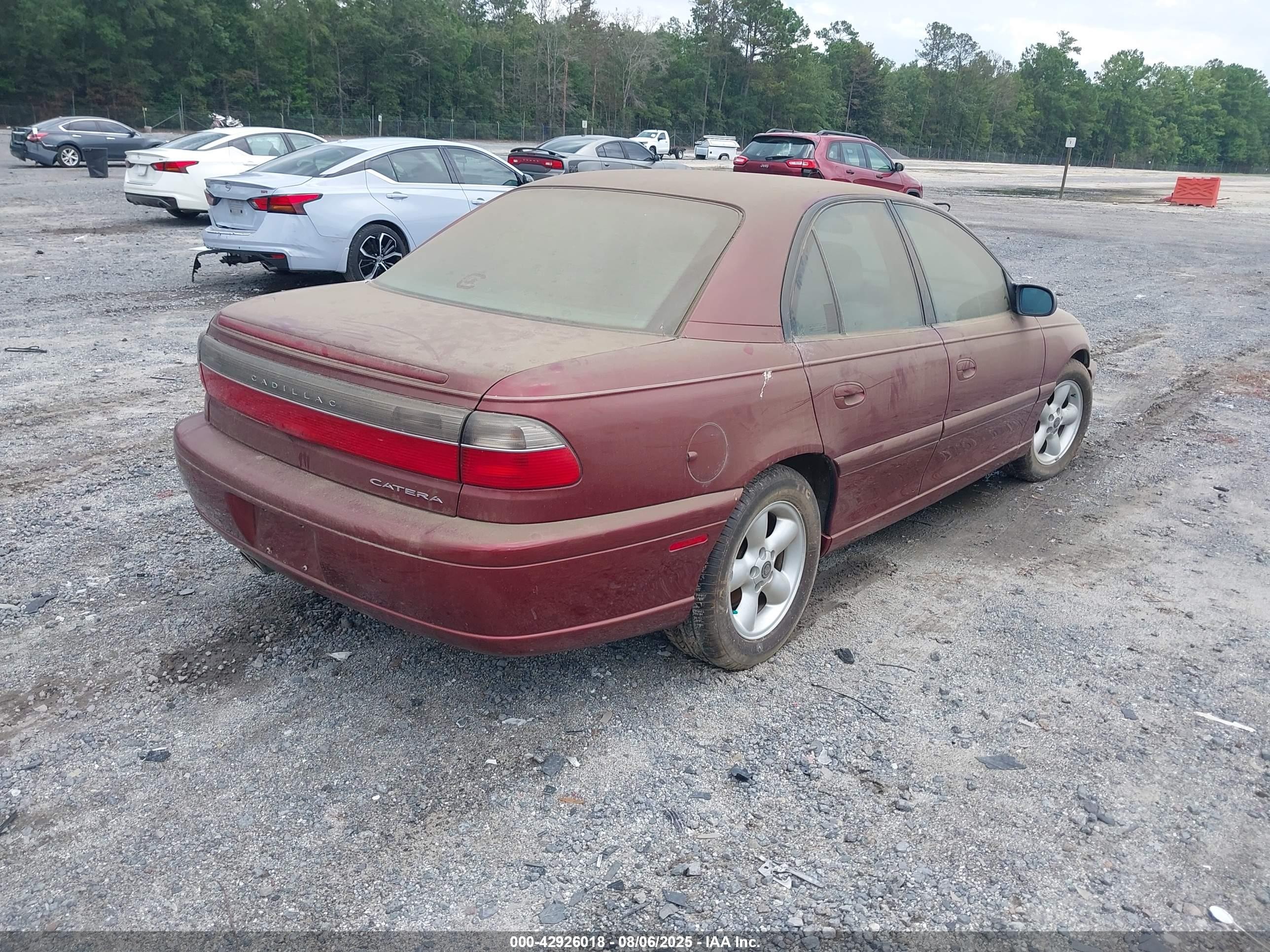 1998 Cadillac Catera Standard Burgundy vin: W06VR52R0WR188951