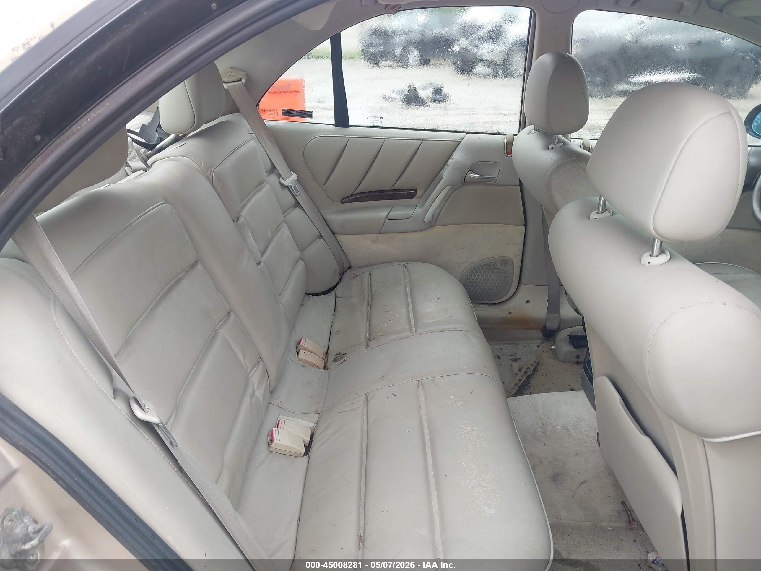 1998 Cadillac Catera Standard Gold vin: W06VR52R7WR173623