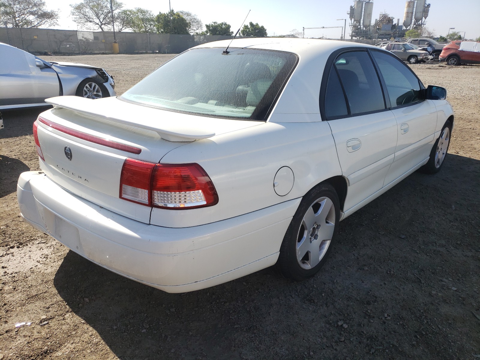 2001 Cadillac Catera Base White vin: W06VR54RX1R070430