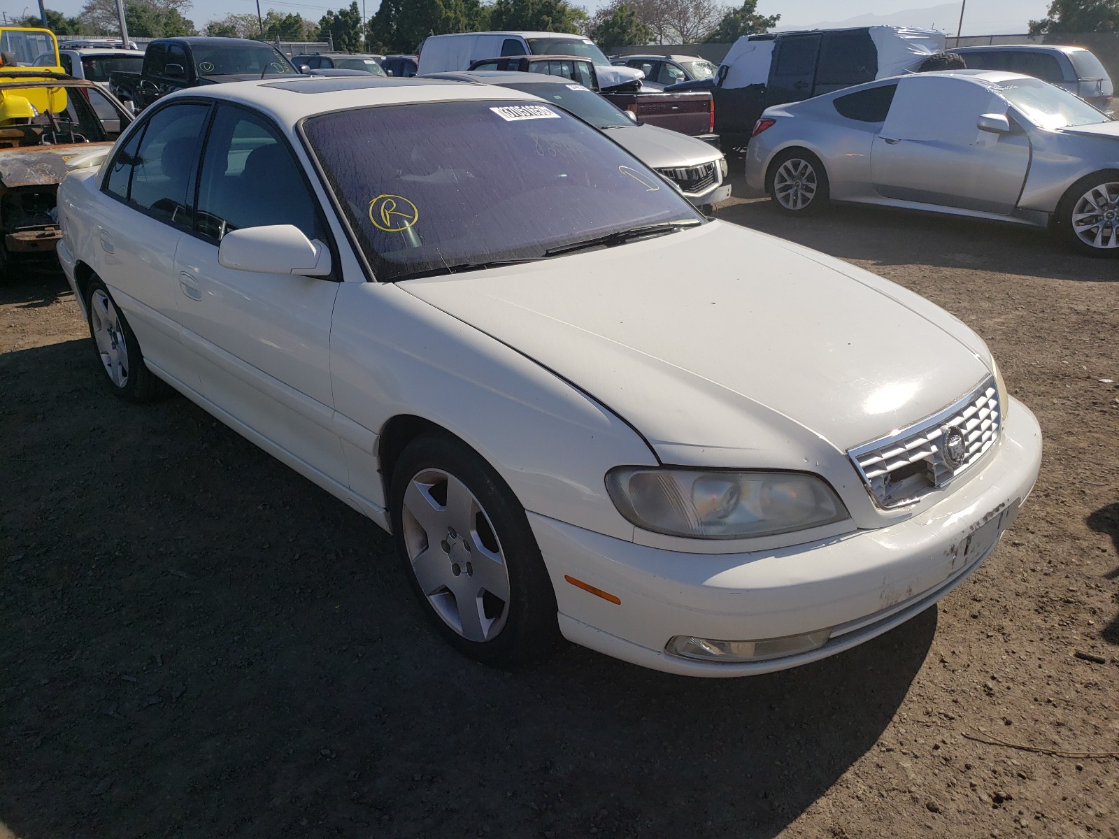 2001 Cadillac Catera Base White vin: W06VR54RX1R070430