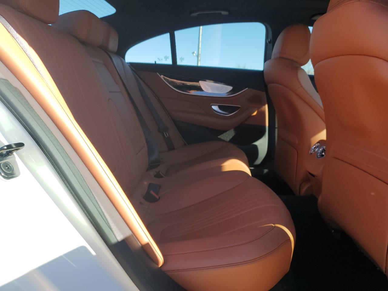 2022 Mercedes-benz Cls 450 4matic White vin: W1K2J5KB4NA098975