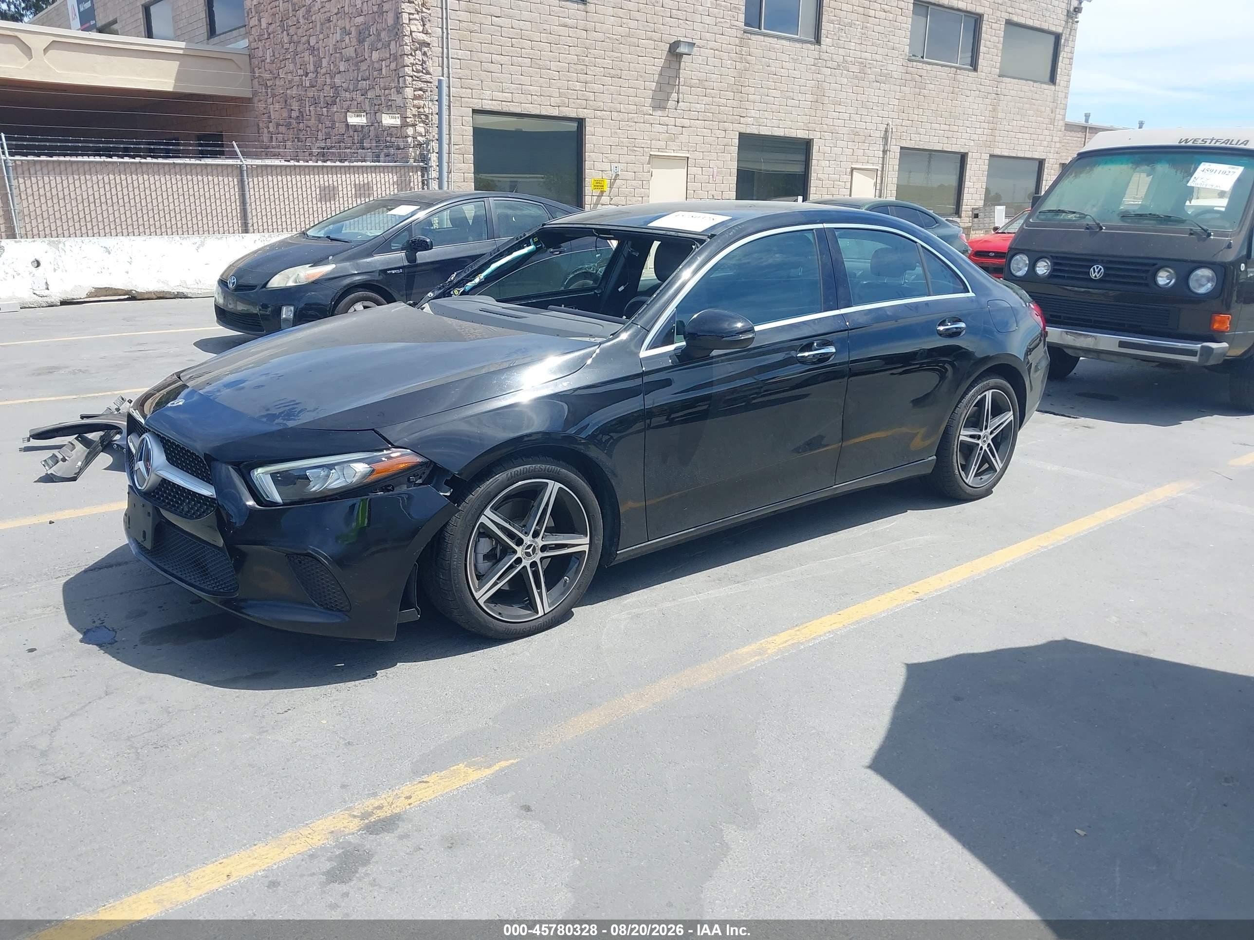 2022 Mercedes-benz A 220   Black vin: W1K3G4EB2NJ336492