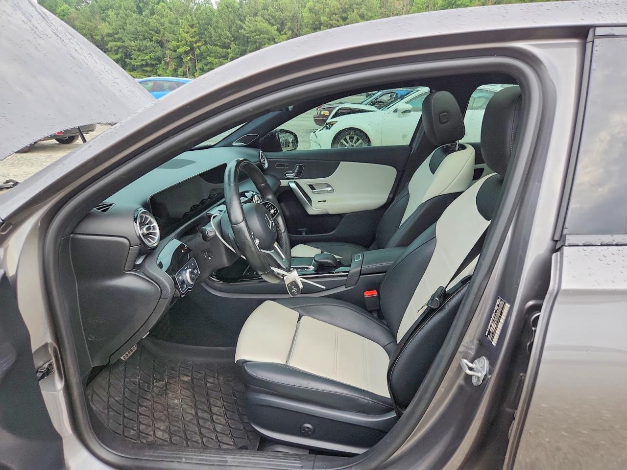 2021 Mercedes-benz A 220 Gray vin: W1K3G4EB4MJ301077