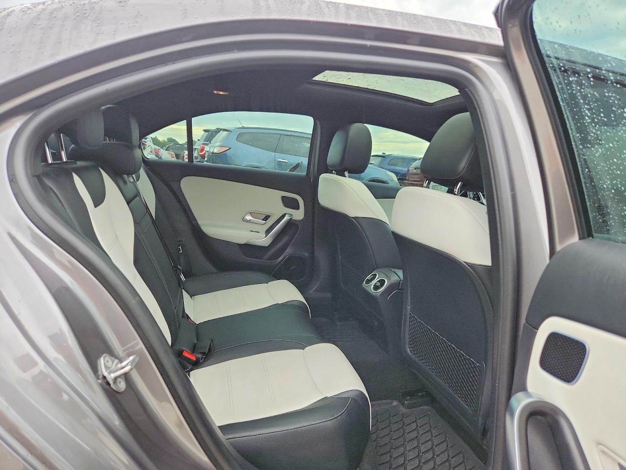 2021 Mercedes-benz A 220 Gray vin: W1K3G4EB4MJ301077