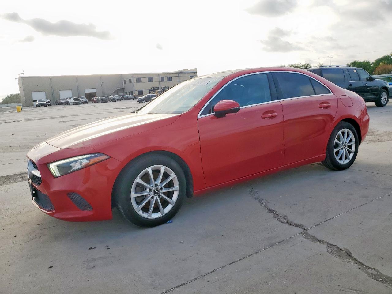 2020 Mercedes-benz A 220 Red vin: W1K3G4EBXLW046193