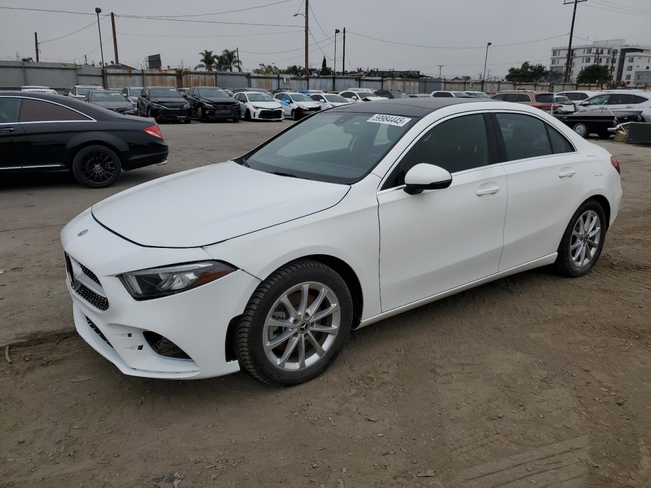2021 Mercedes-benz A 220 4matic Белый vin: W1K3G4FB0MJ314147