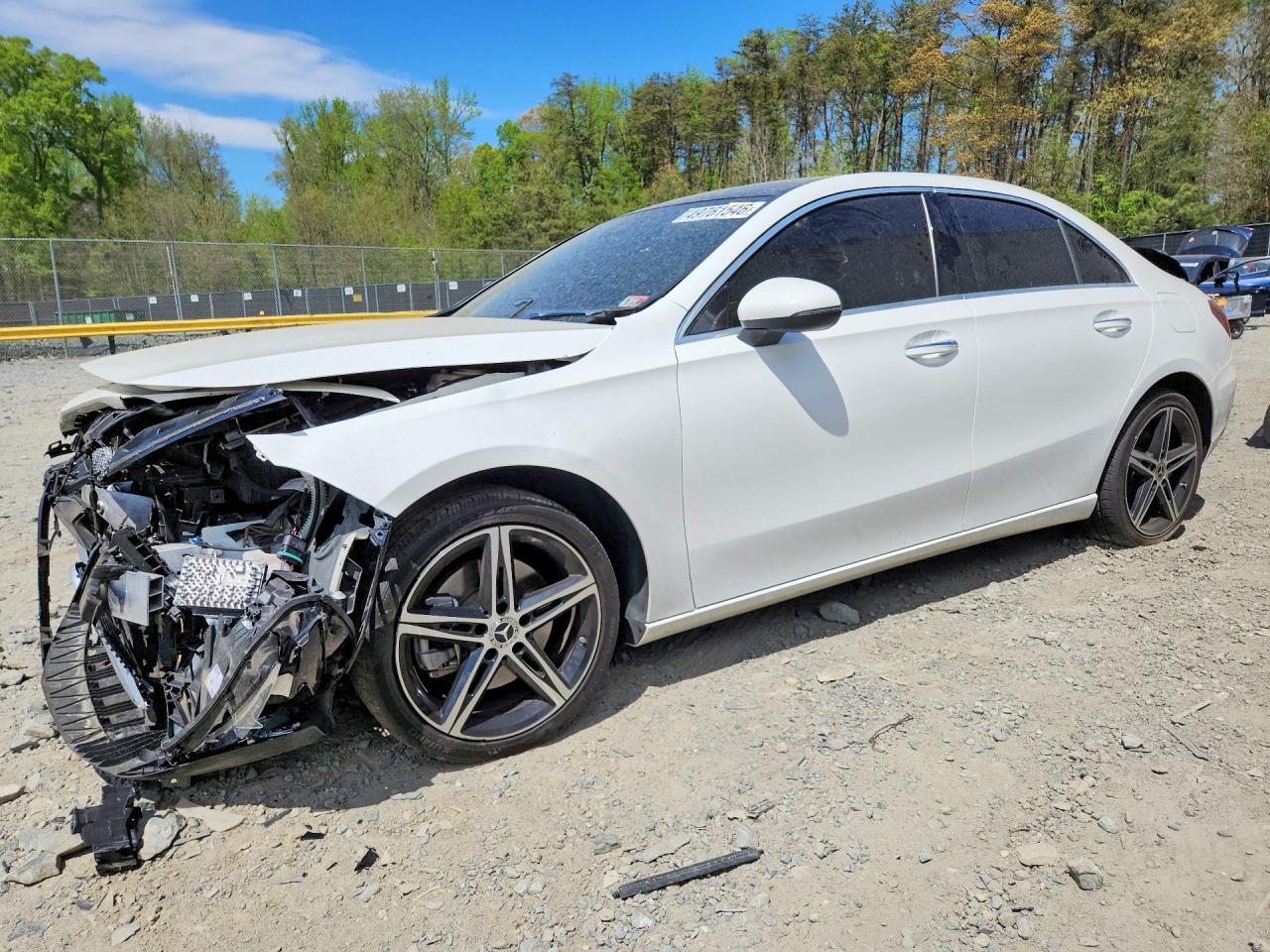 2022 Mercedes-benz A 220 4matic White vin: W1K3G4FB0NJ357002