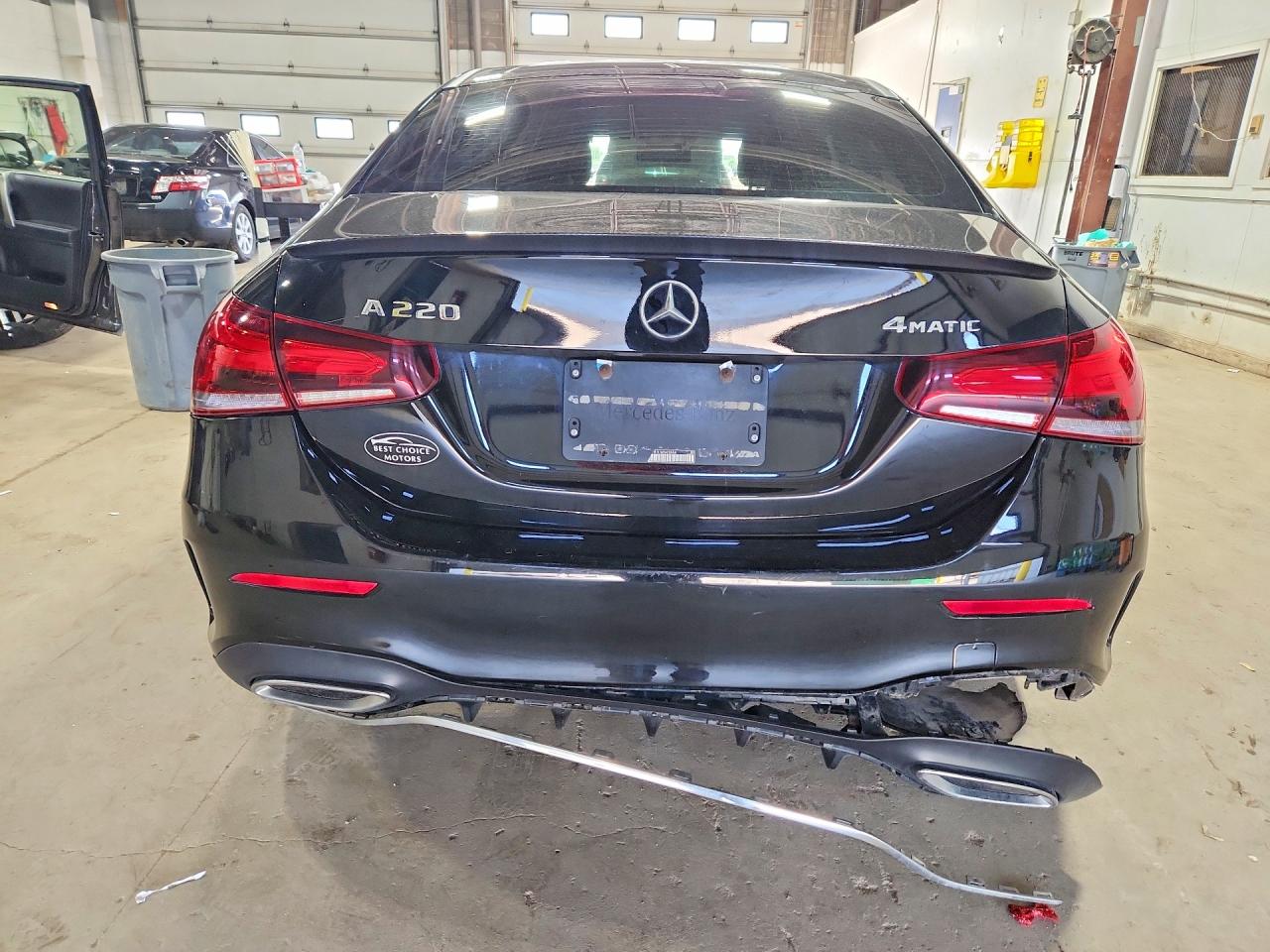 2020 Mercedes-benz A 220 4matic Черный vin: W1K3G4FB1LW043844