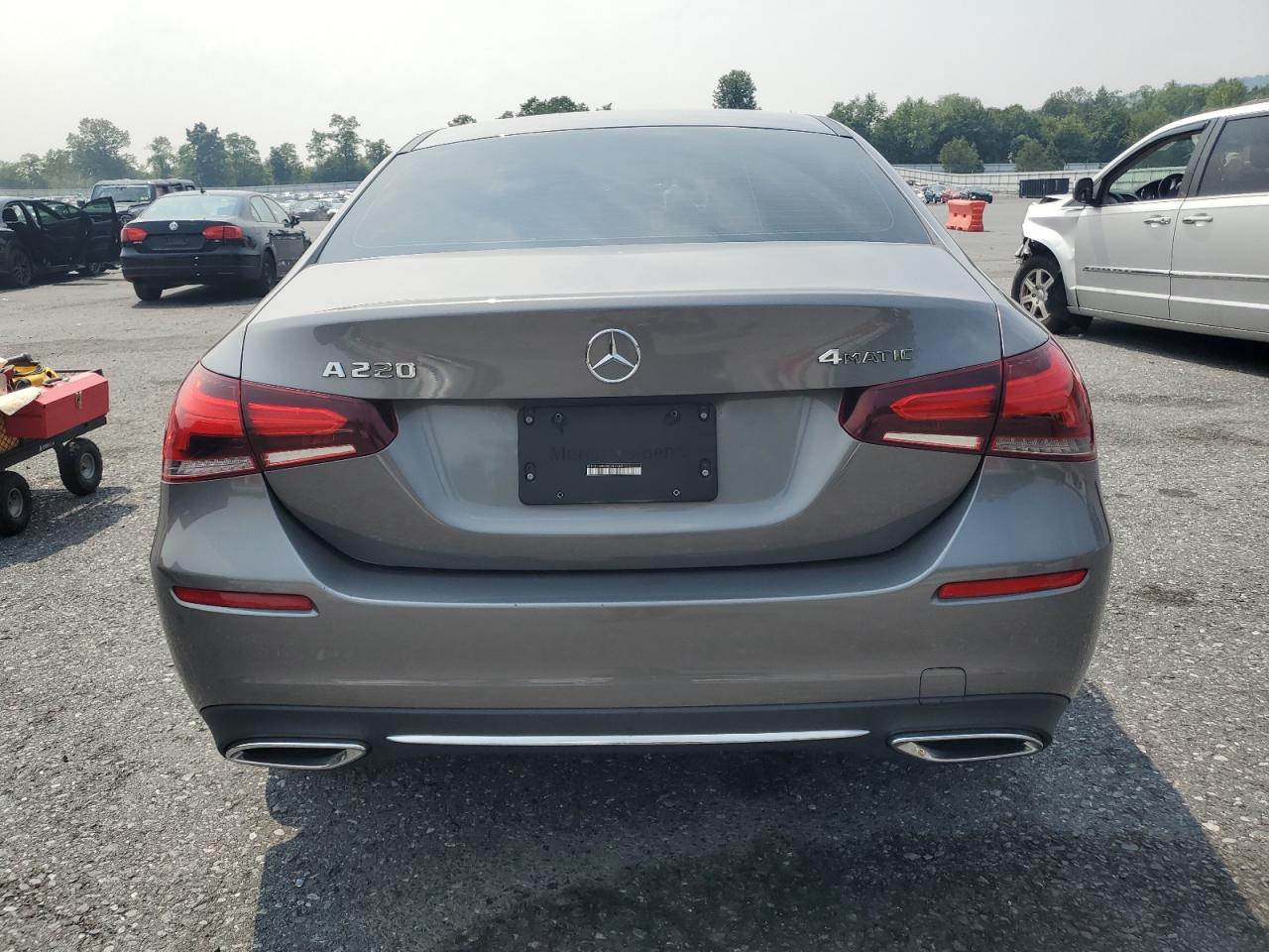 2021 Mercedes-benz A 220 4matic Серый vin: W1K3G4FB7MJ287688