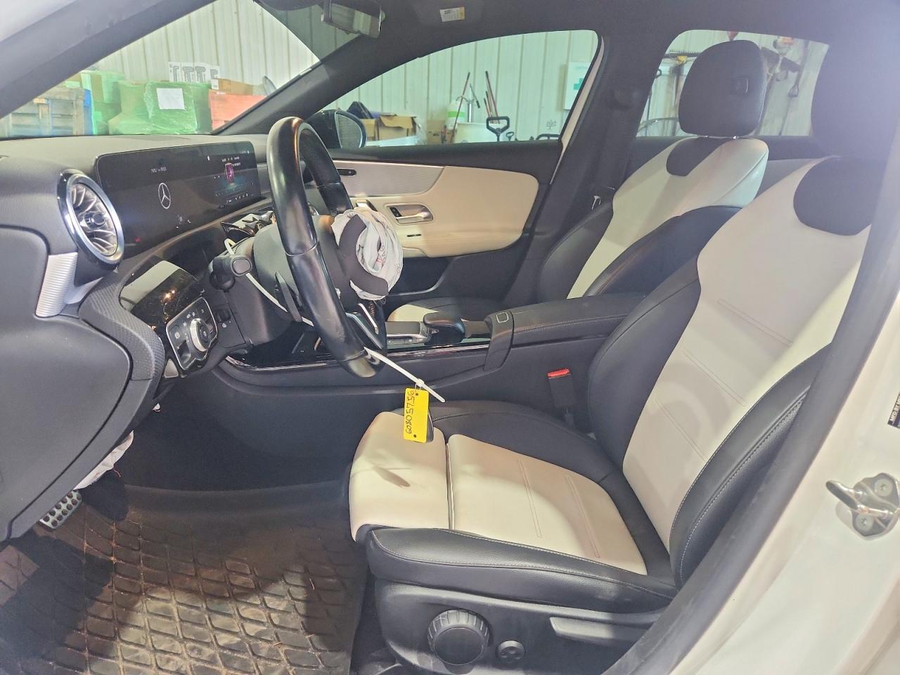 2022 Mercedes-benz A 220 4matic White vin: W1K3G4FB7NJ361130
