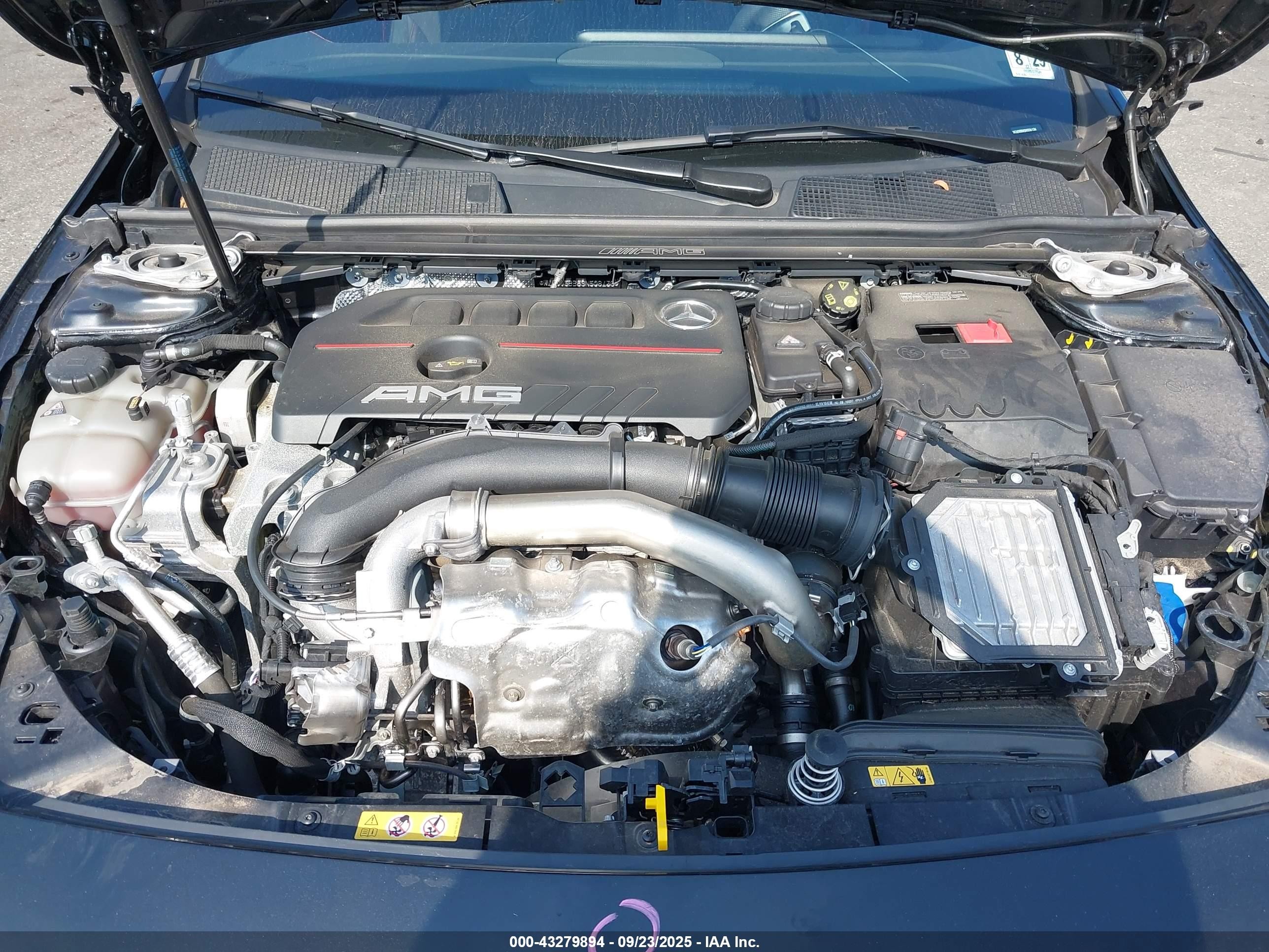 2025 Mercedes-benz Amg Cla 35 4matic Черный vin: W1K5J5BB8SN506136