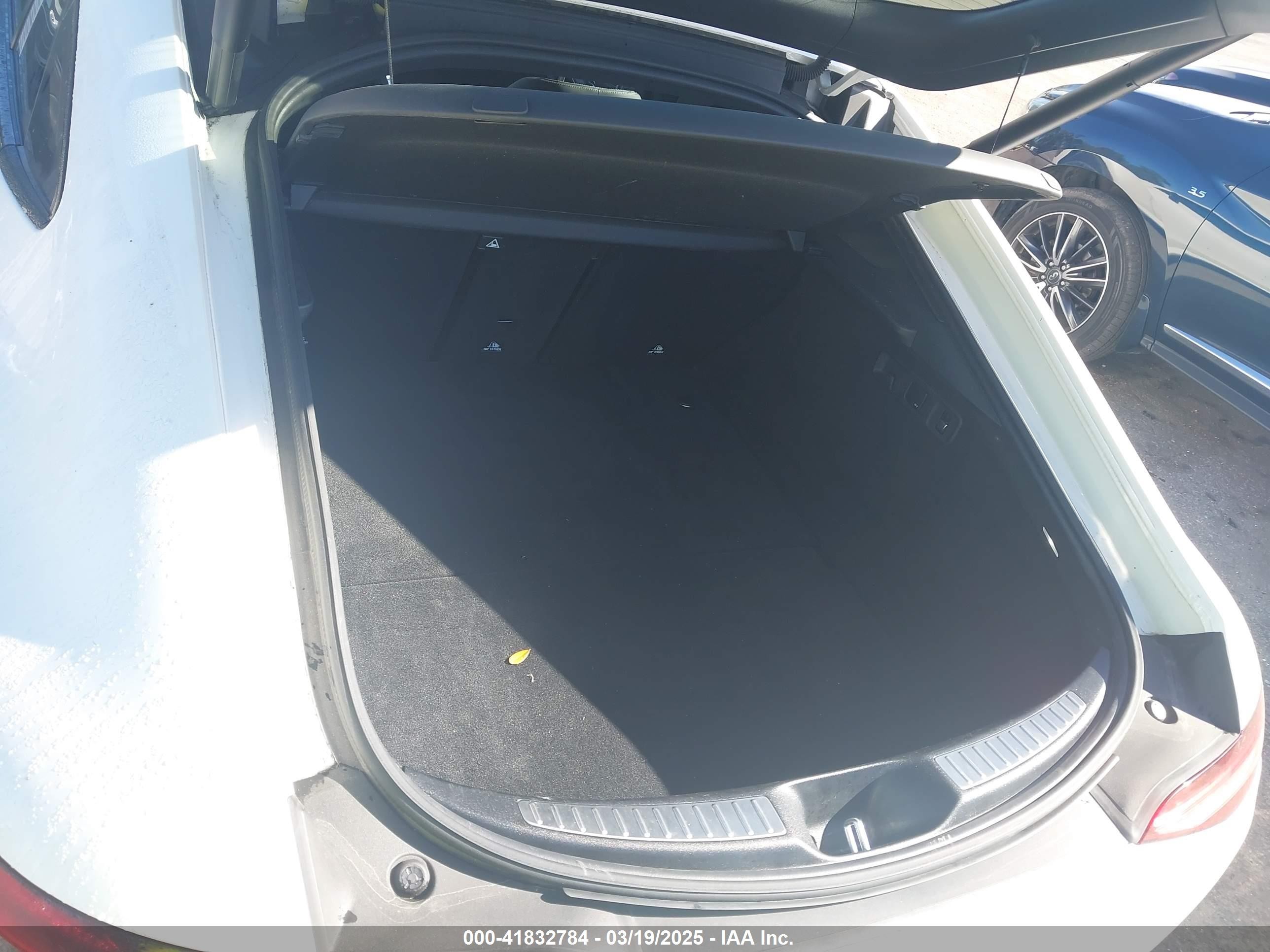 2023 Mercedes-benz Amg Gt 43 4-door Coupe   White vin: W1K7X5KB1PA058392