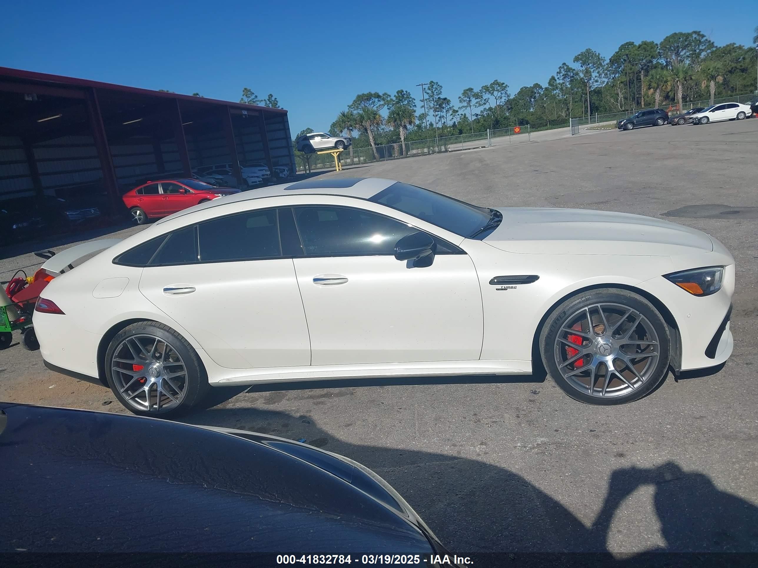 2023 Mercedes-benz Amg Gt 43 4-door Coupe   White vin: W1K7X5KB1PA058392